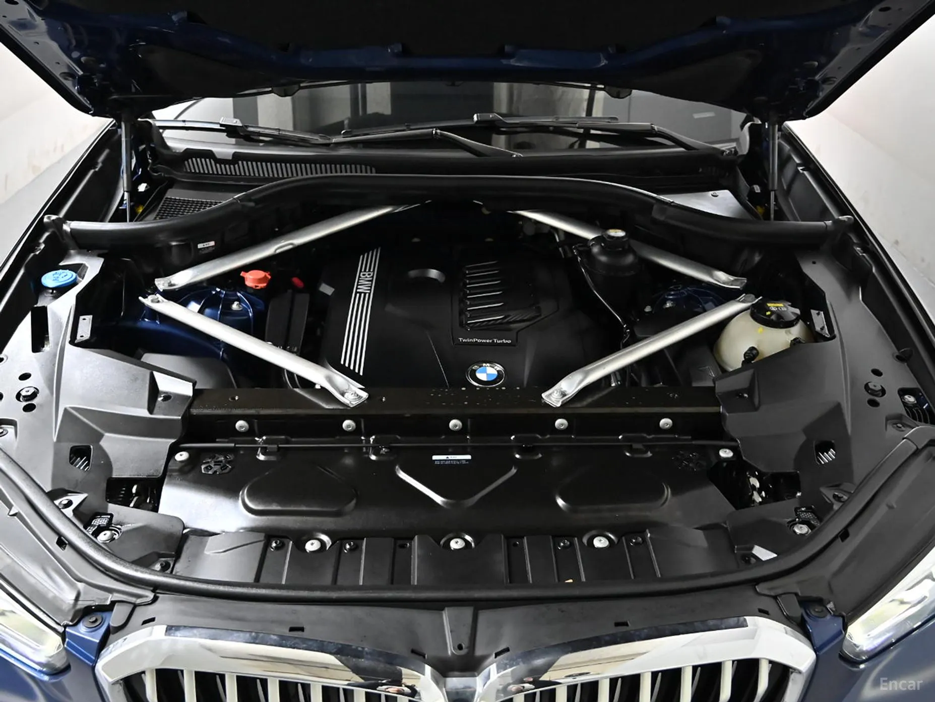 BMW X5 (G05) превью 8