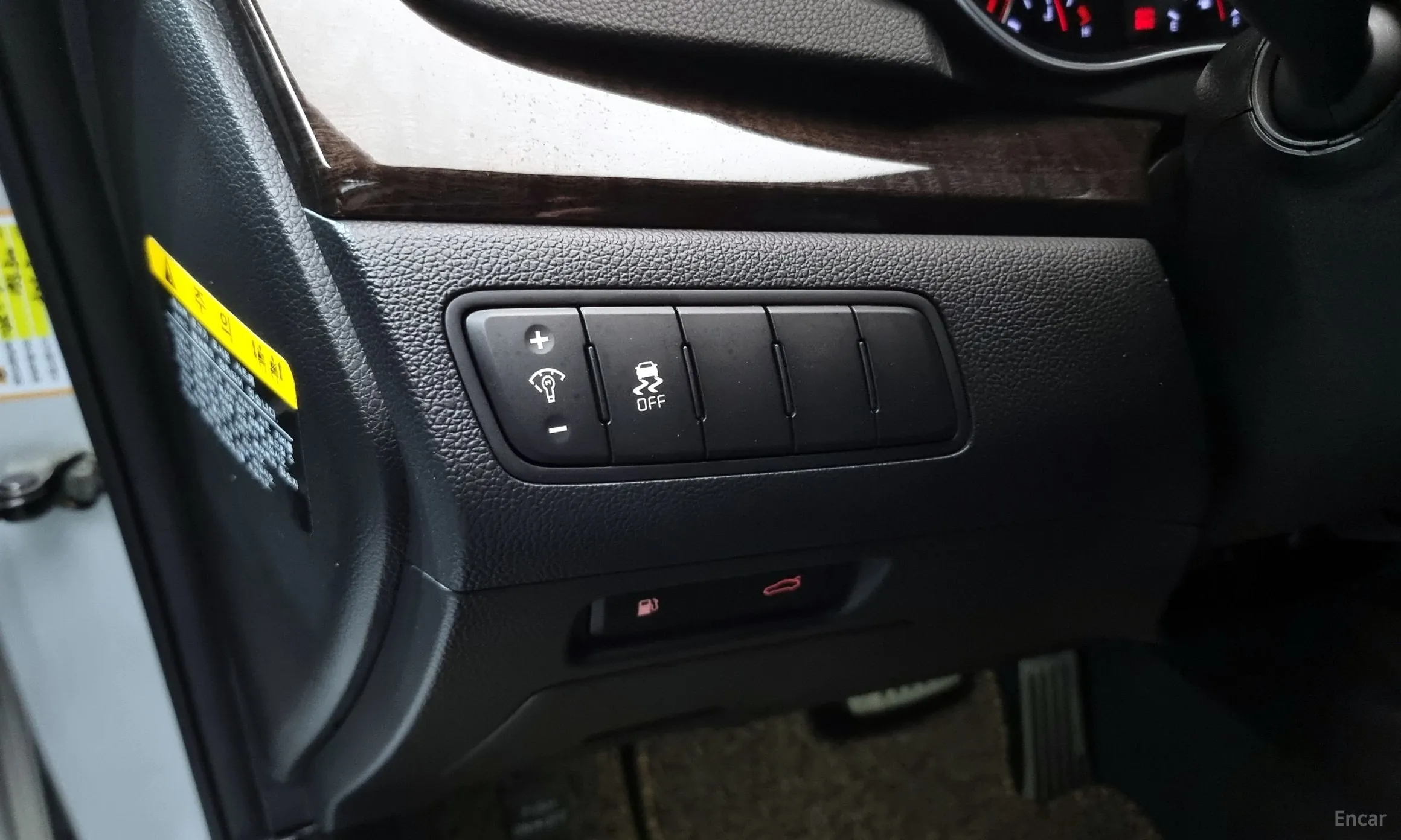 Kia K7 превью 13
