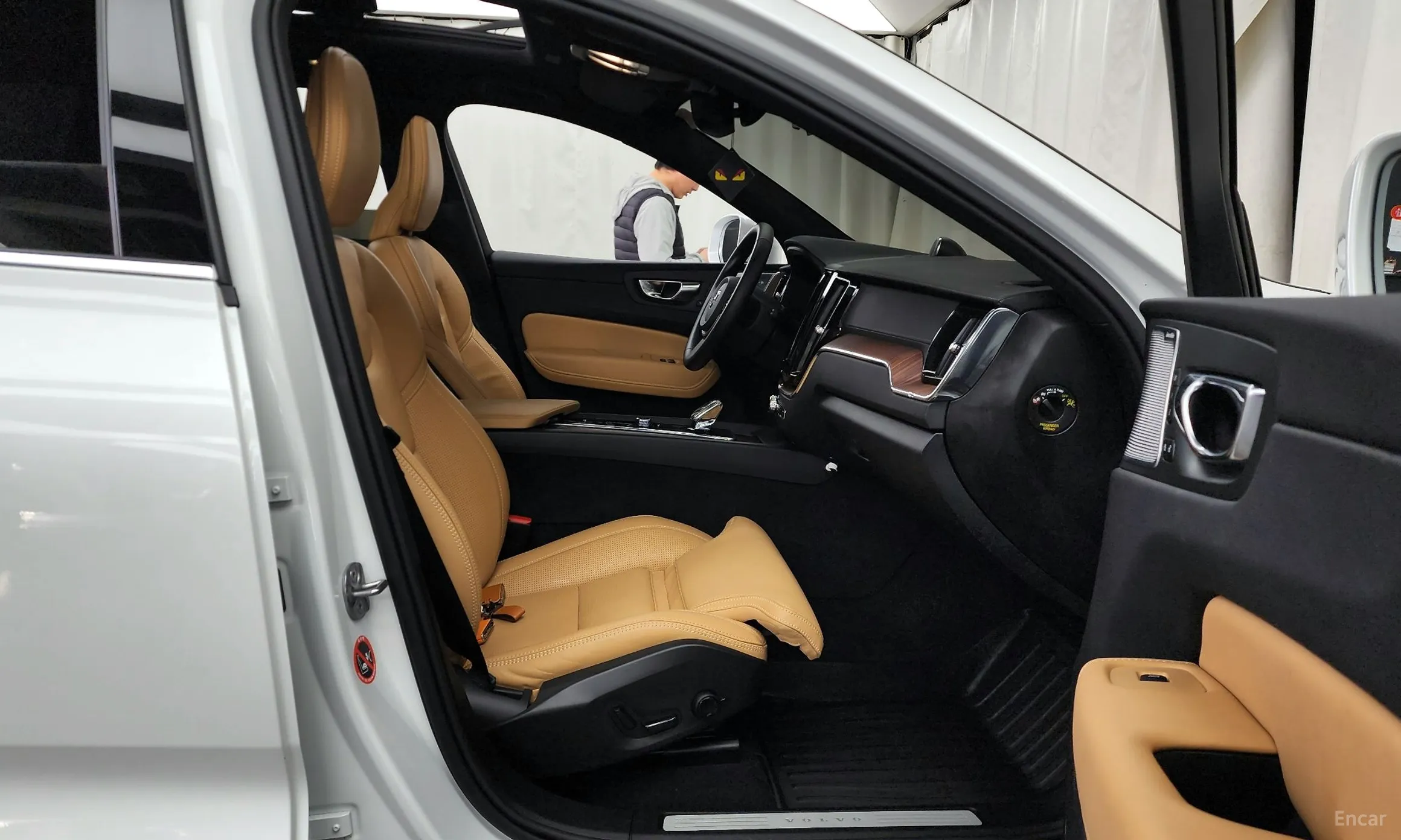 Volvo XC60 Gen 2 превью 11