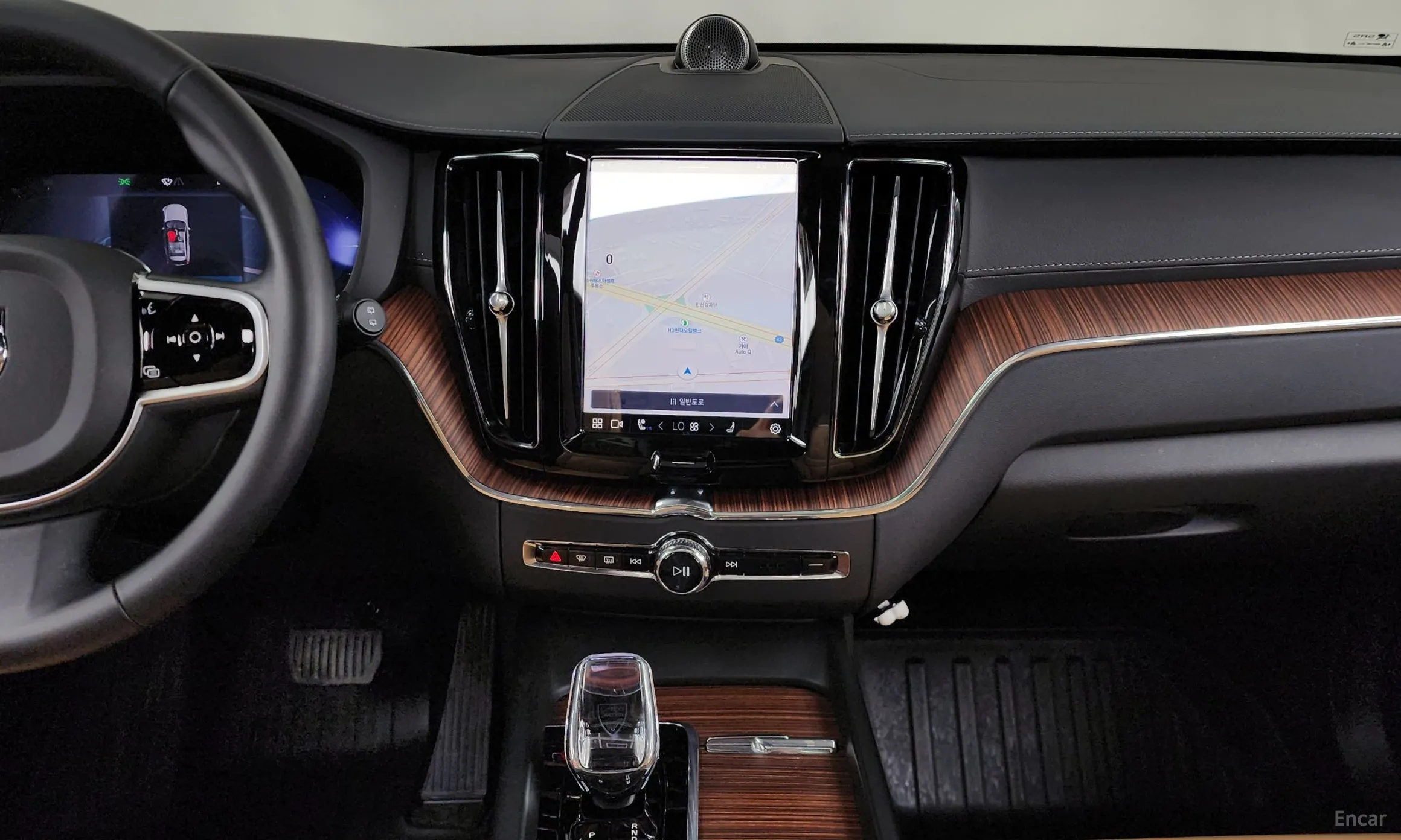 Volvo XC60 Gen 2 превью 14