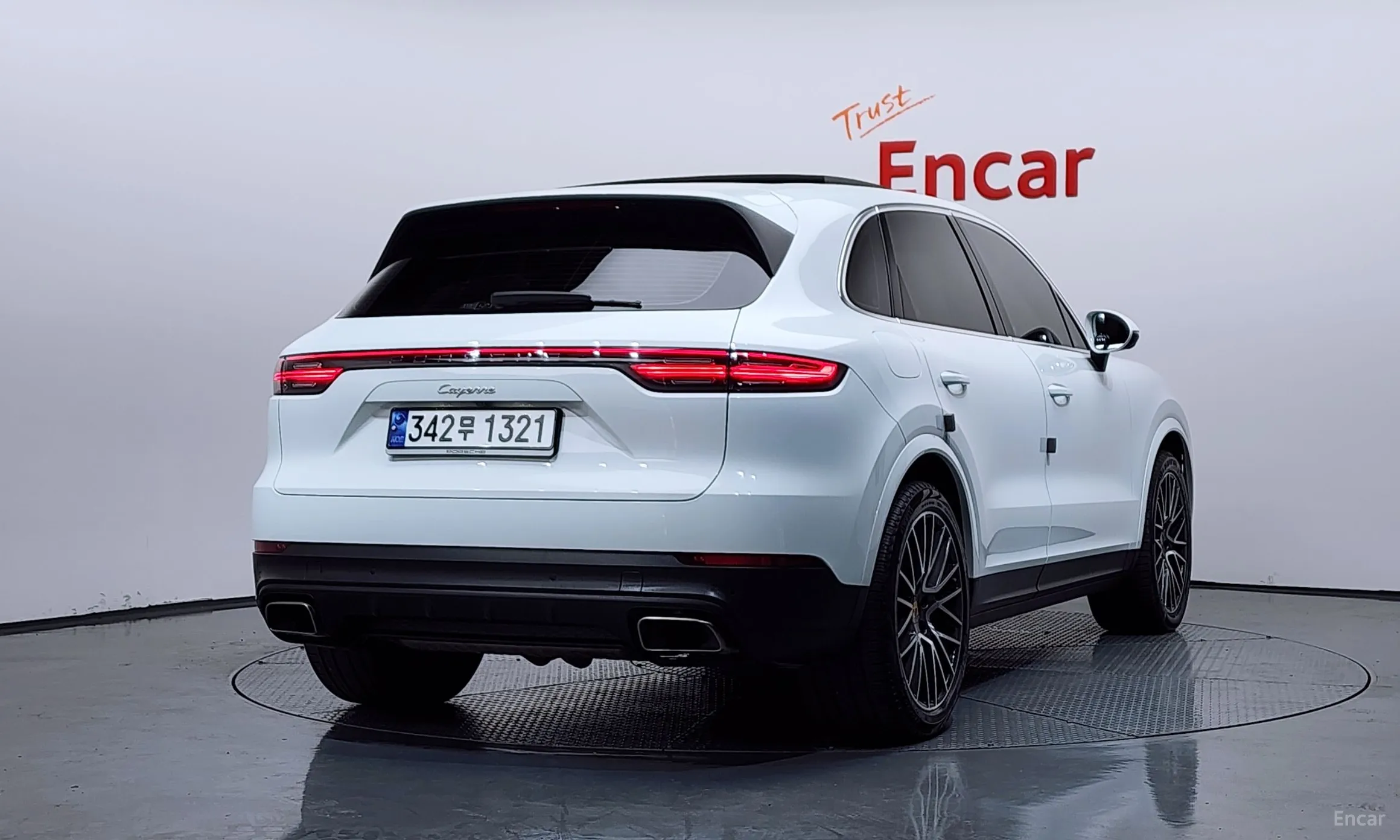 Porsche Cayenne (PO536) превью 2