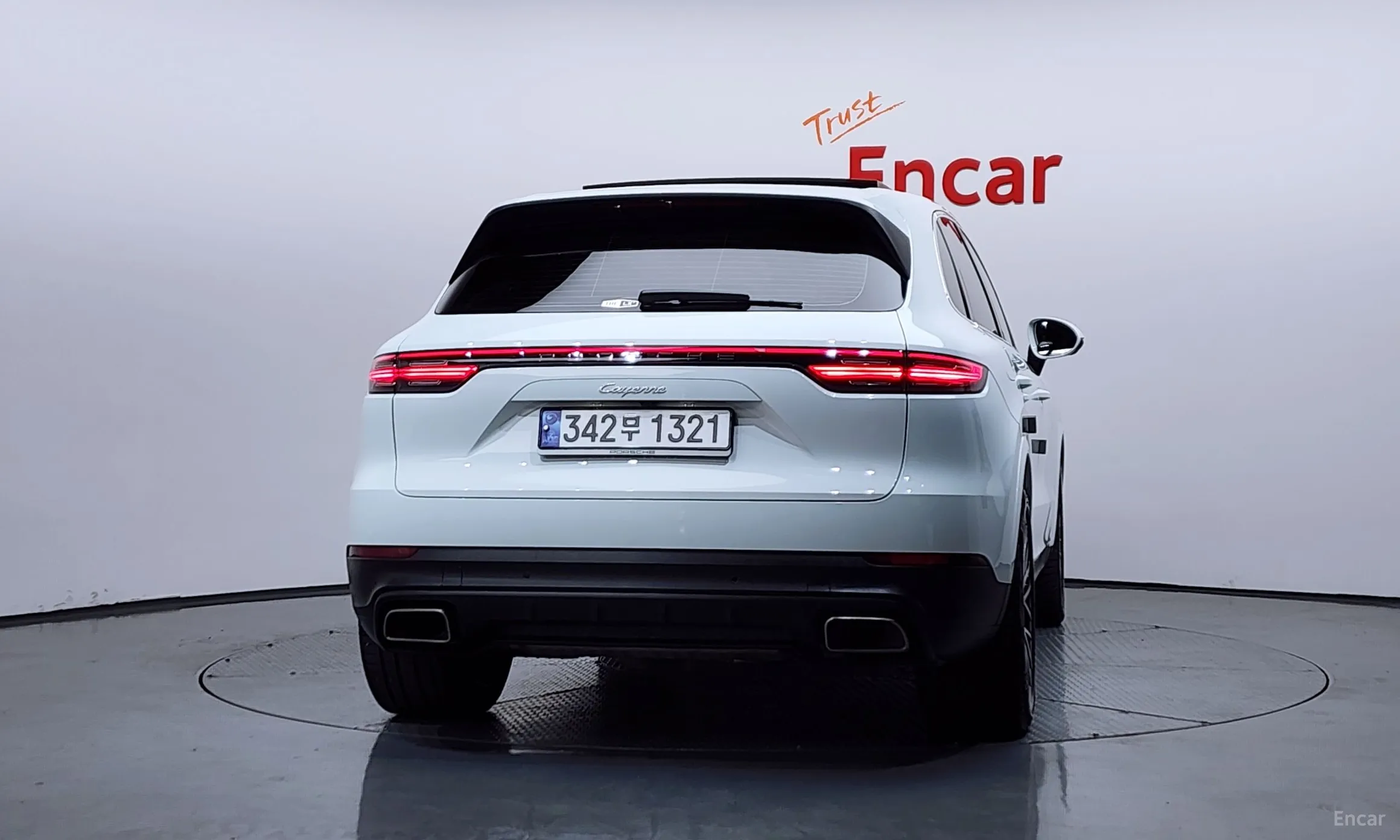 Porsche Cayenne (PO536) превью 4