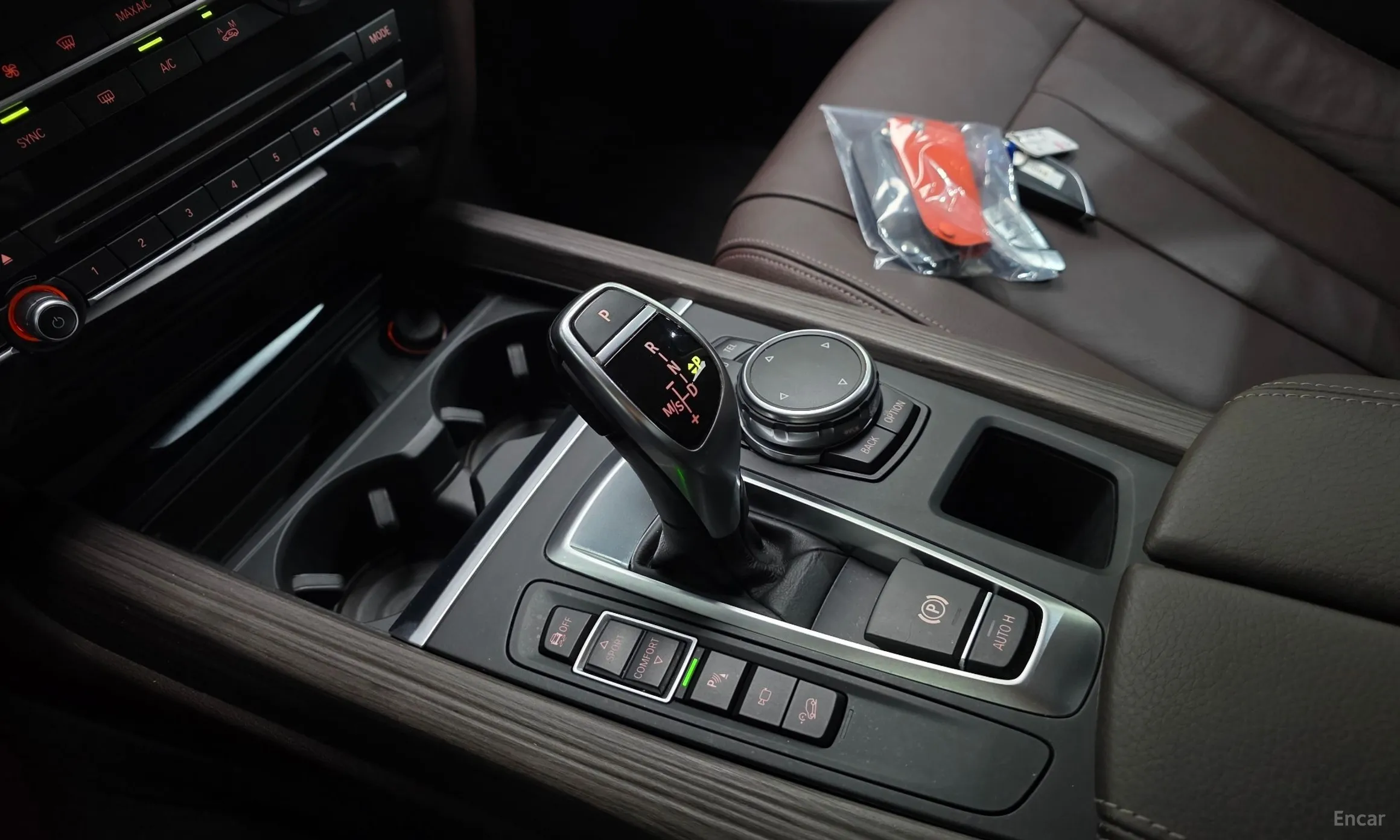 BMW X5 (F15) превью 9