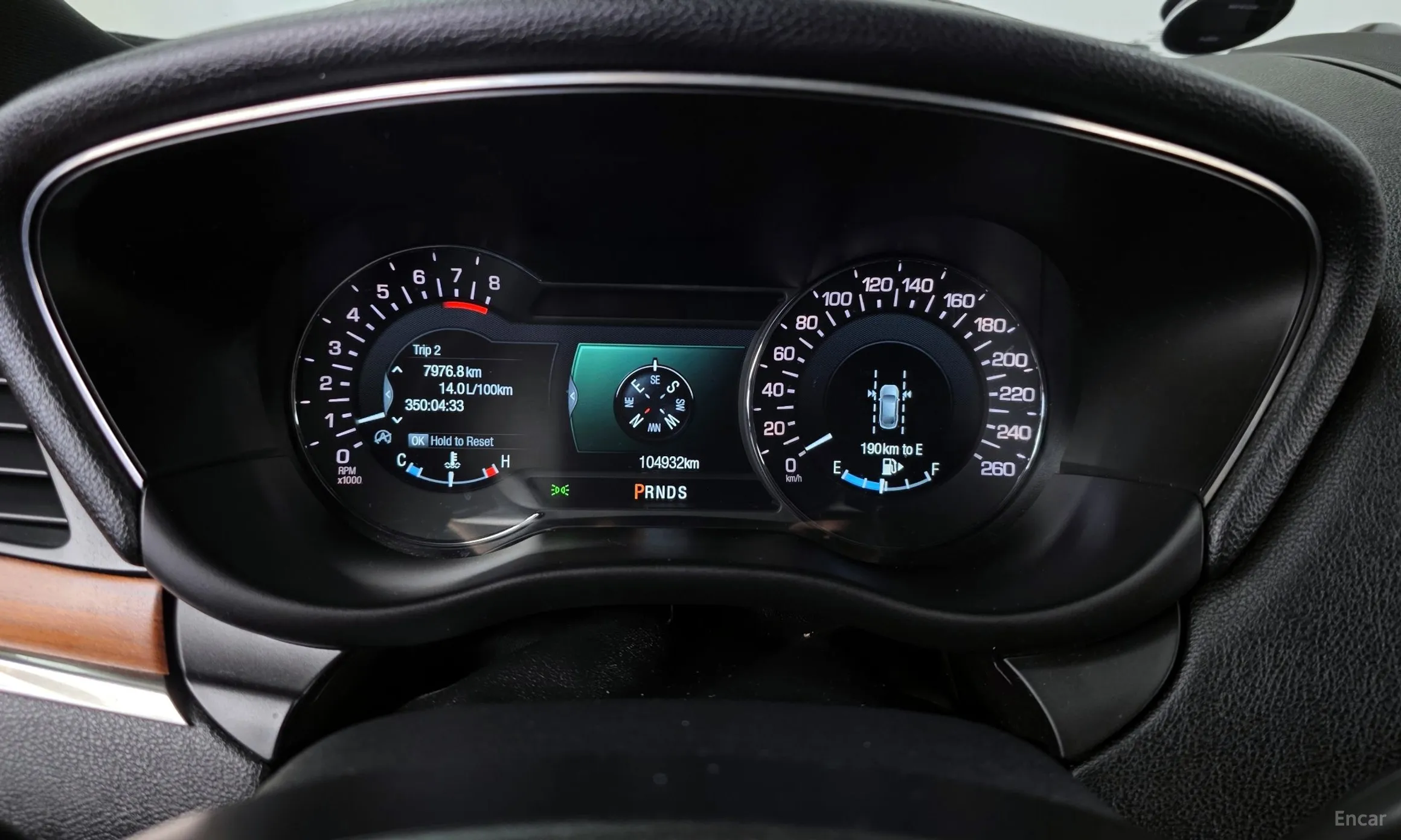 Lincoln MKC превью 8