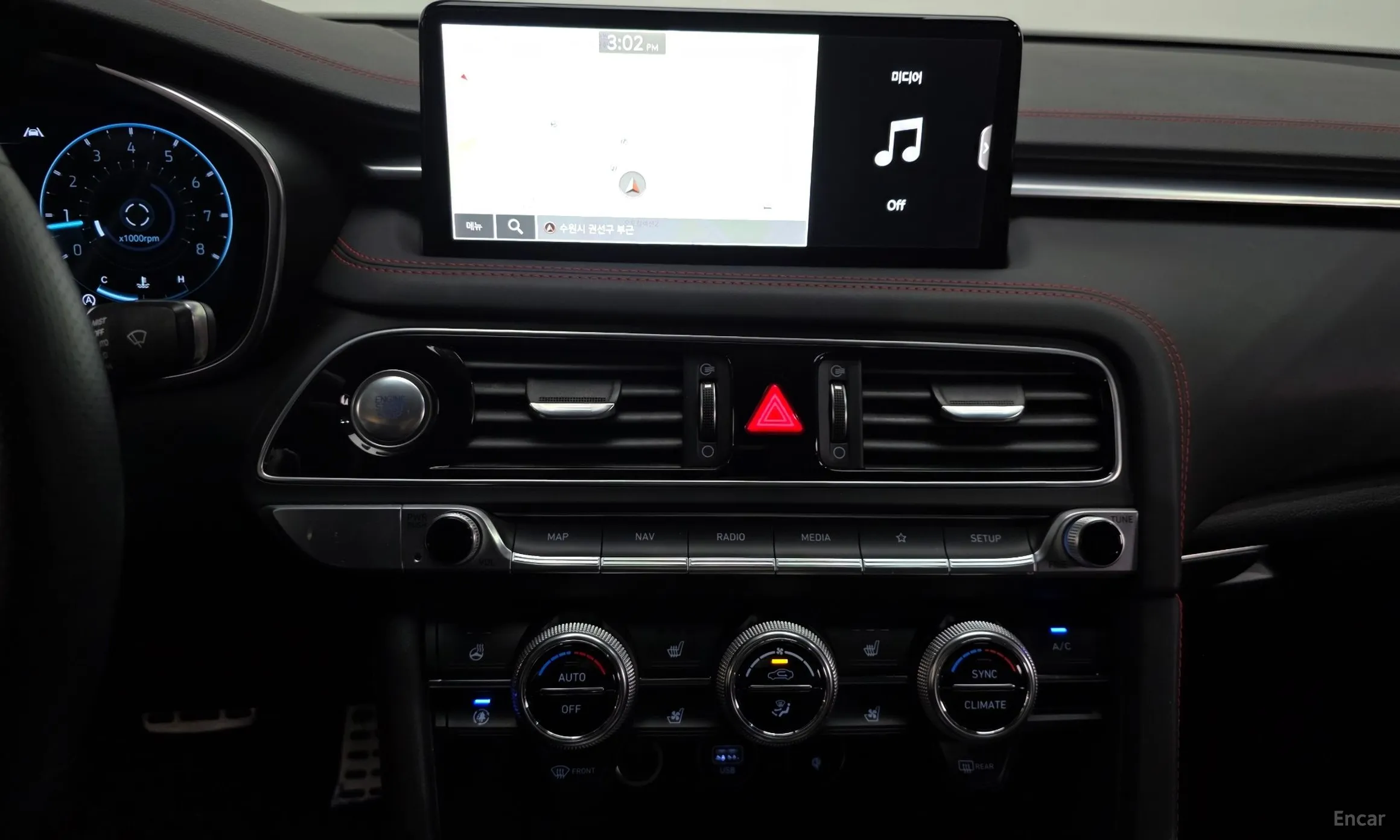 Genesis G70 превью 14