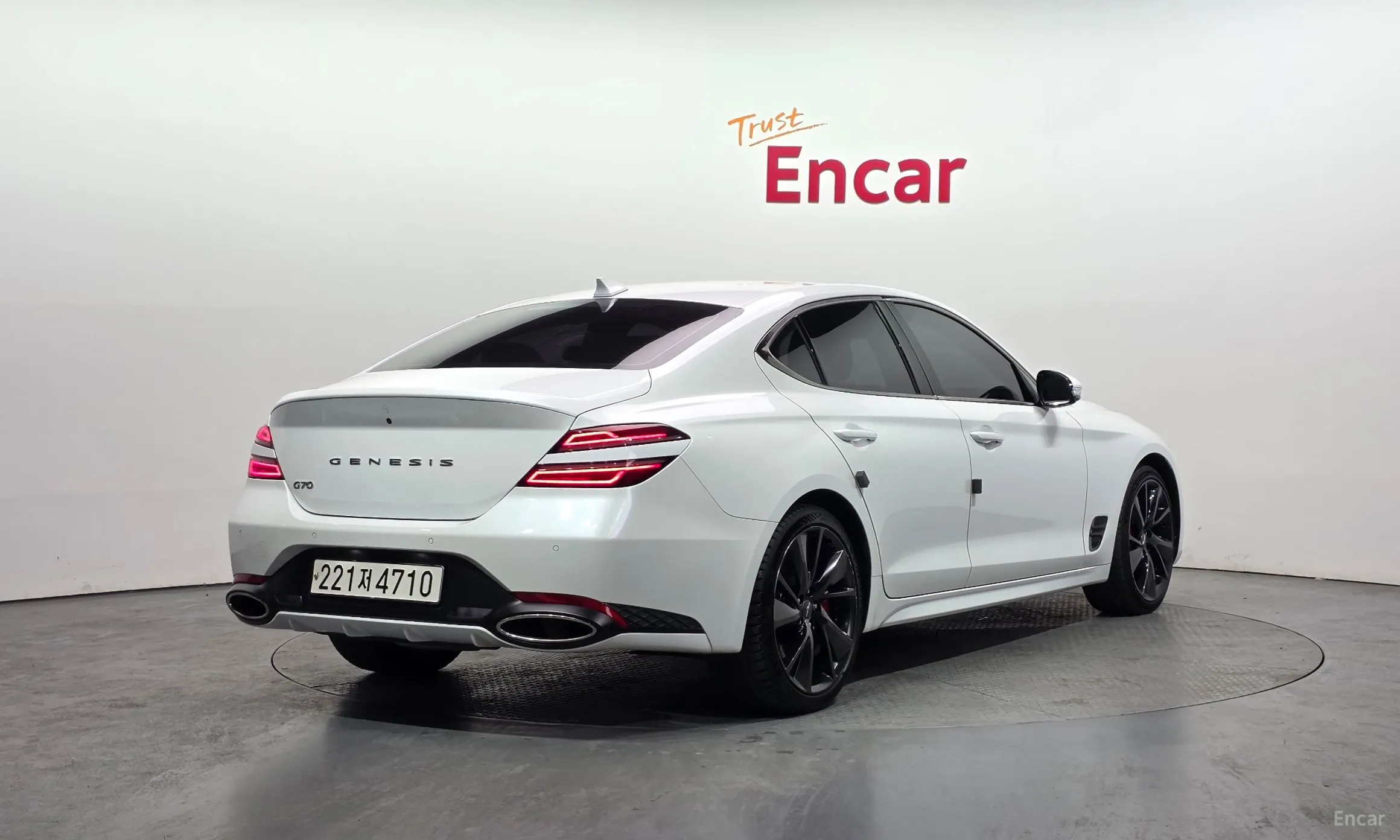 Genesis G70 превью 2