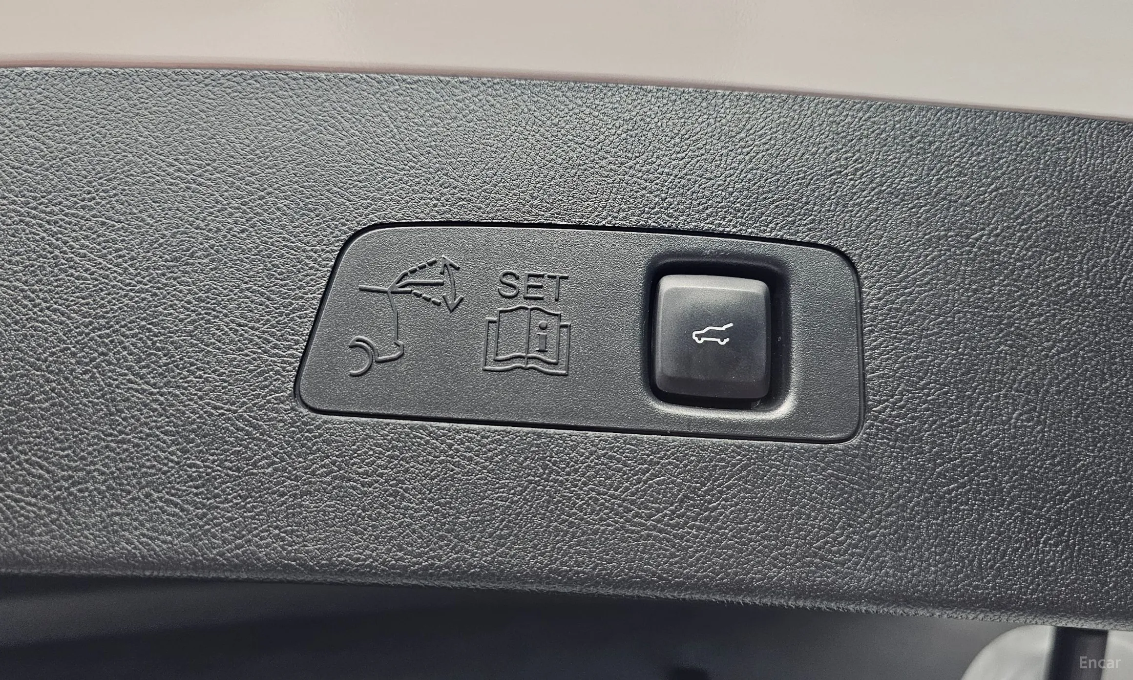 Lincoln Corsair превью 20