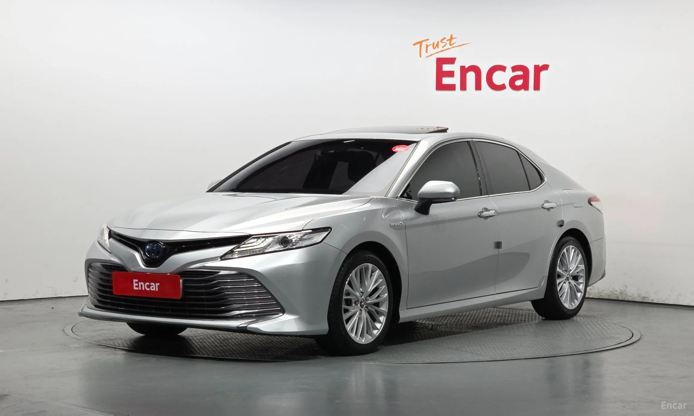 Camry (XV70)