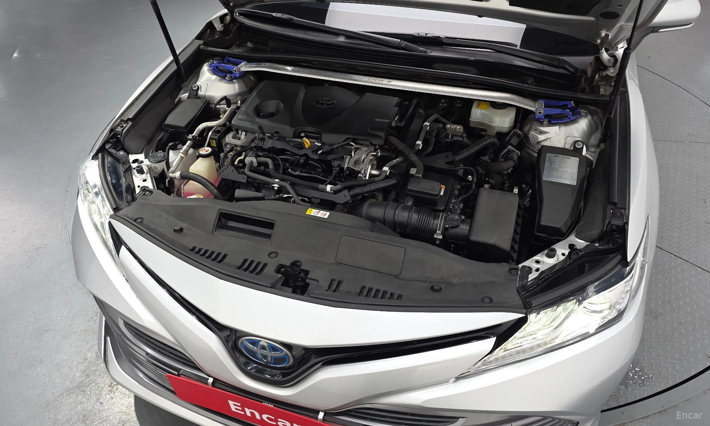 Toyota Camry (XV70) превью 6