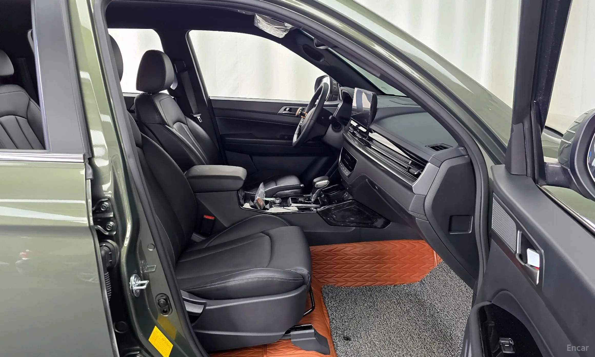 KG Mobility (SsangYong) Rexton Sports превью 11