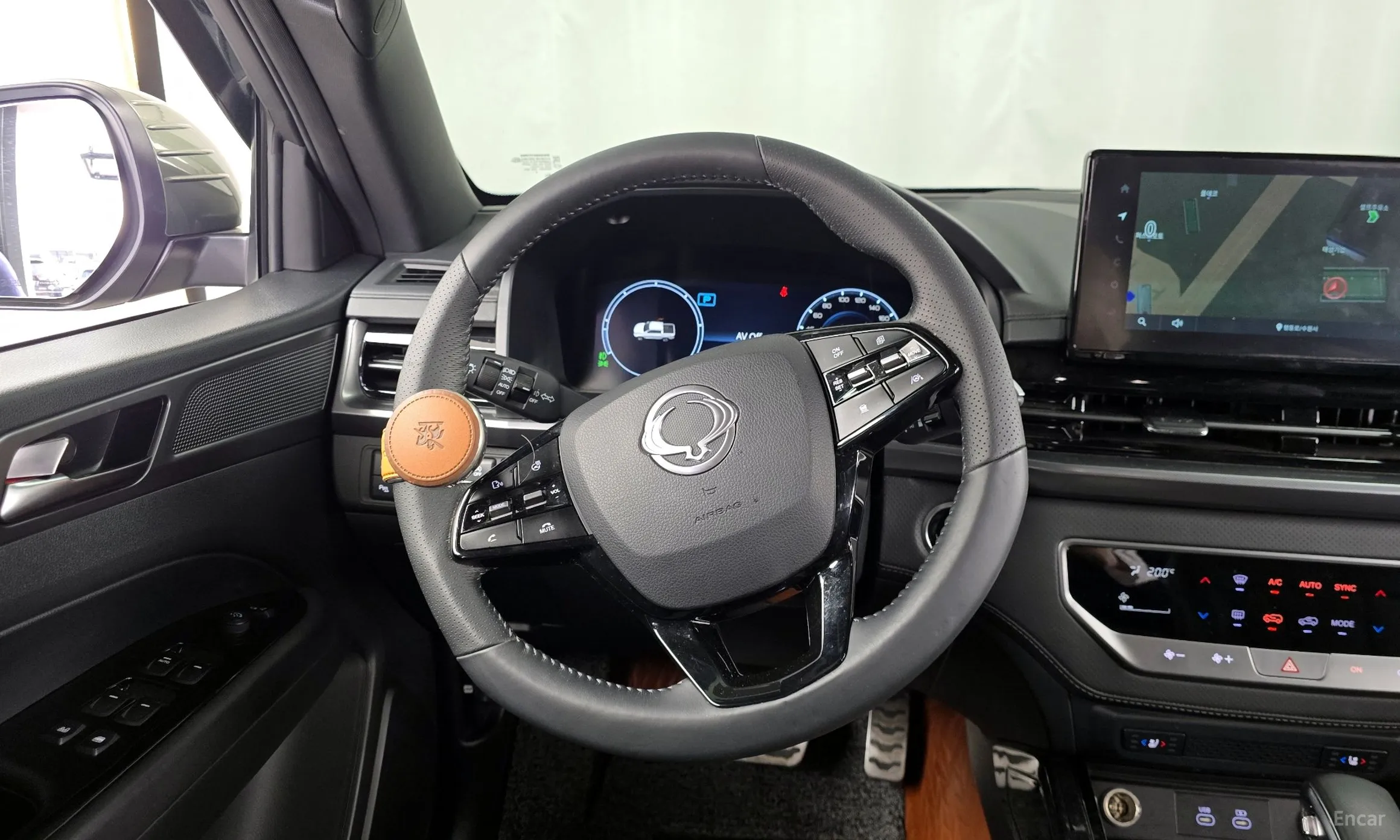 KG Mobility (SsangYong) Rexton Sports превью 13