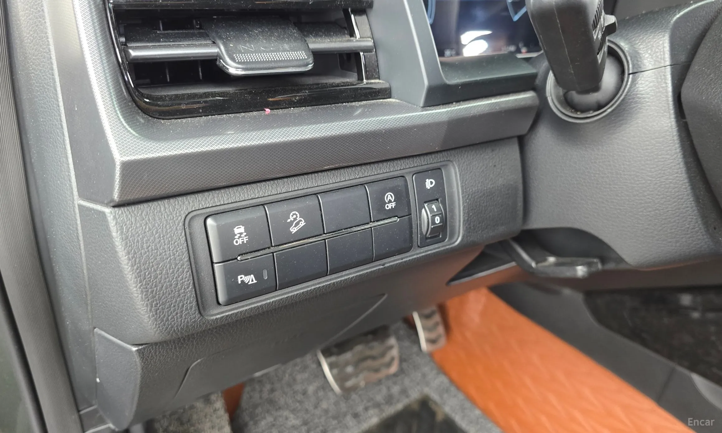 KG Mobility (SsangYong) Rexton Sports превью 17