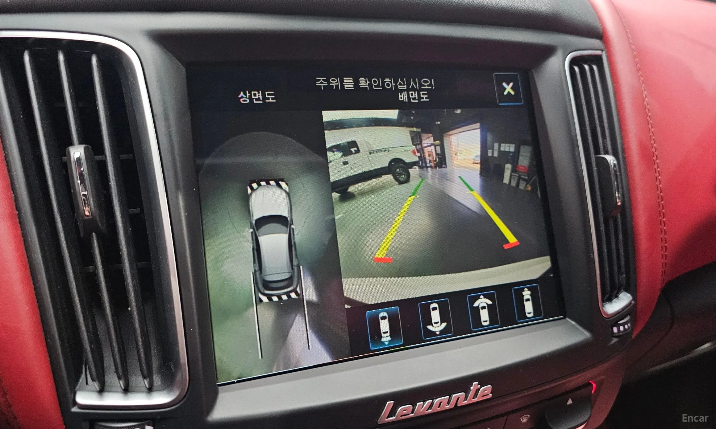 Maserati Levante превью 15