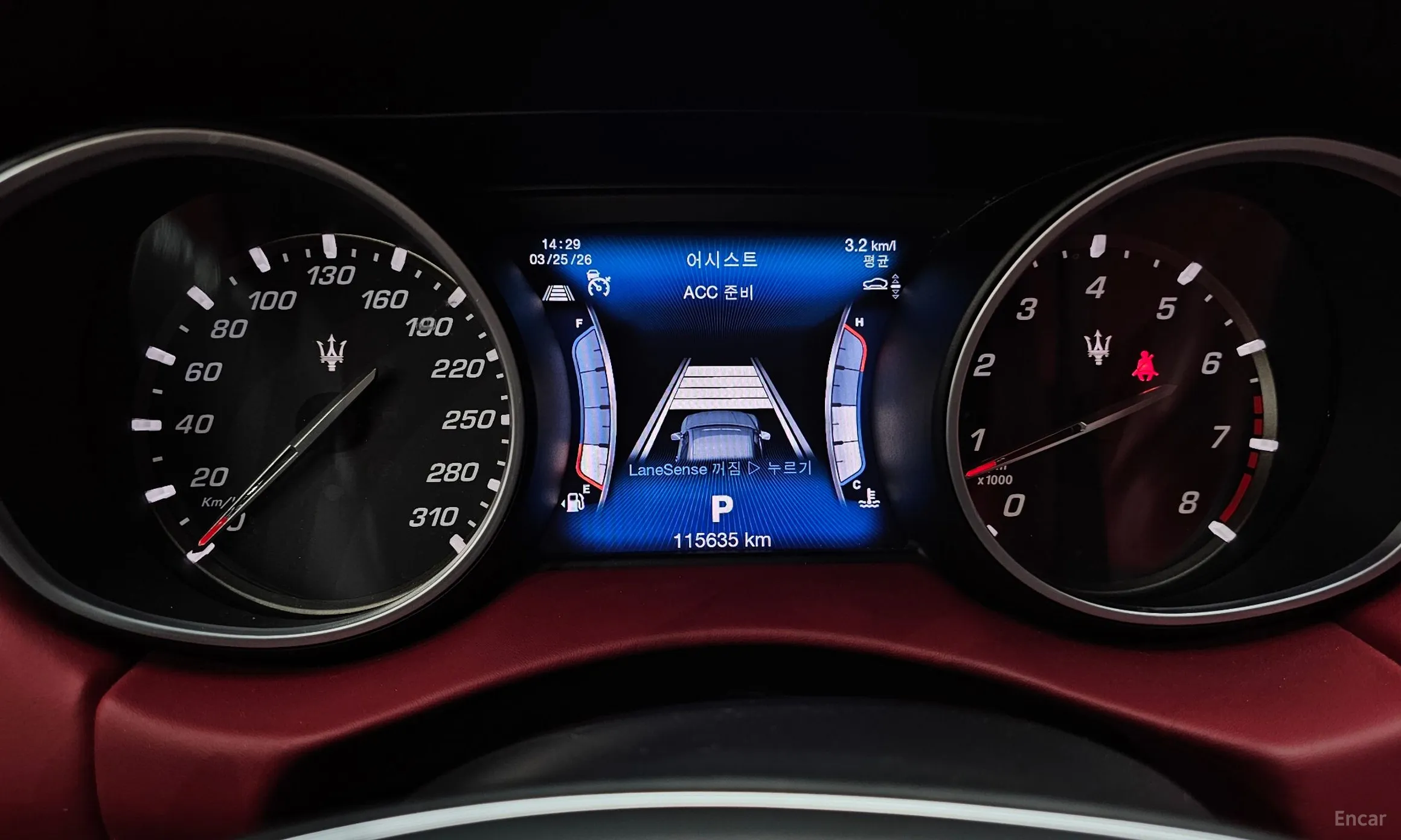 Maserati Levante превью 8