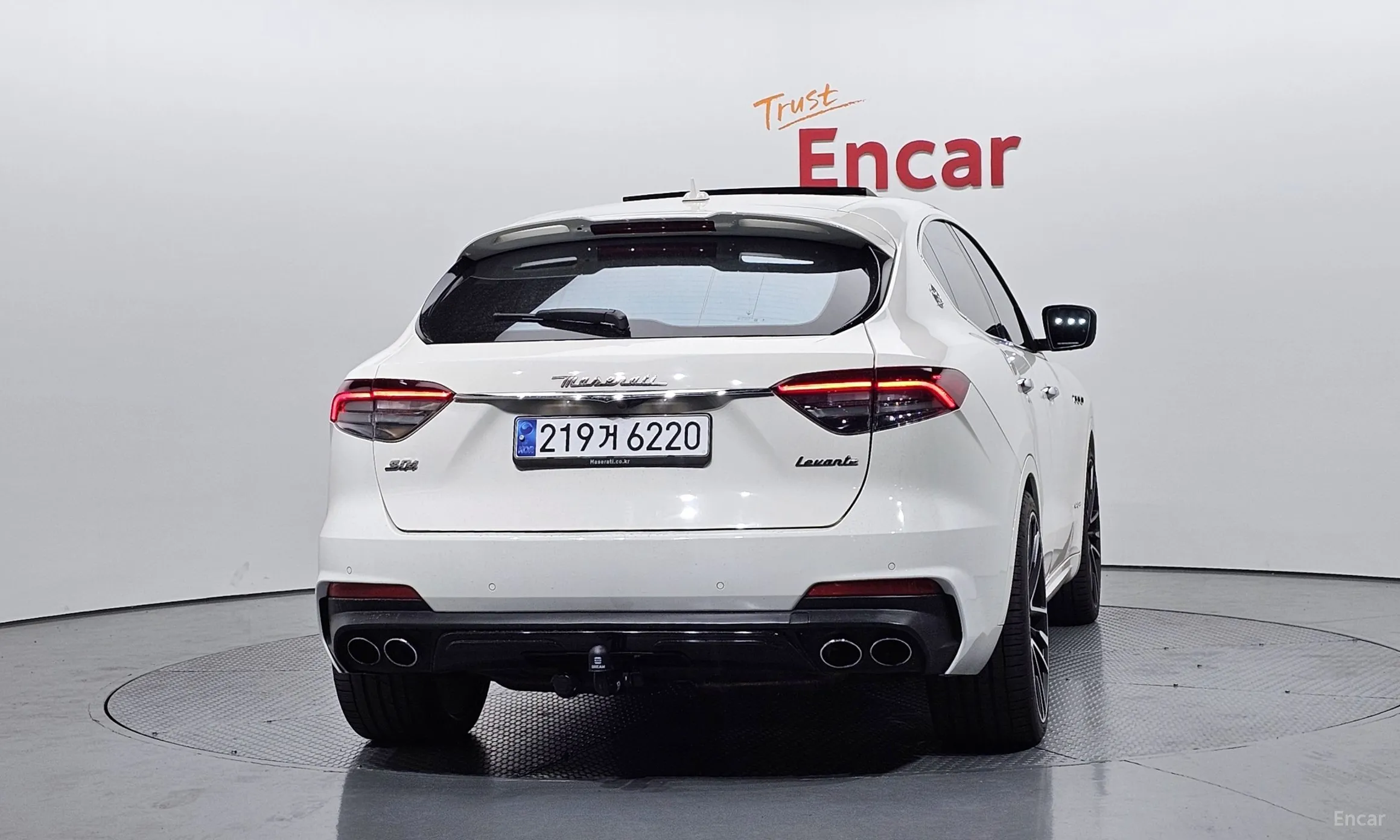 Maserati Levante превью 4