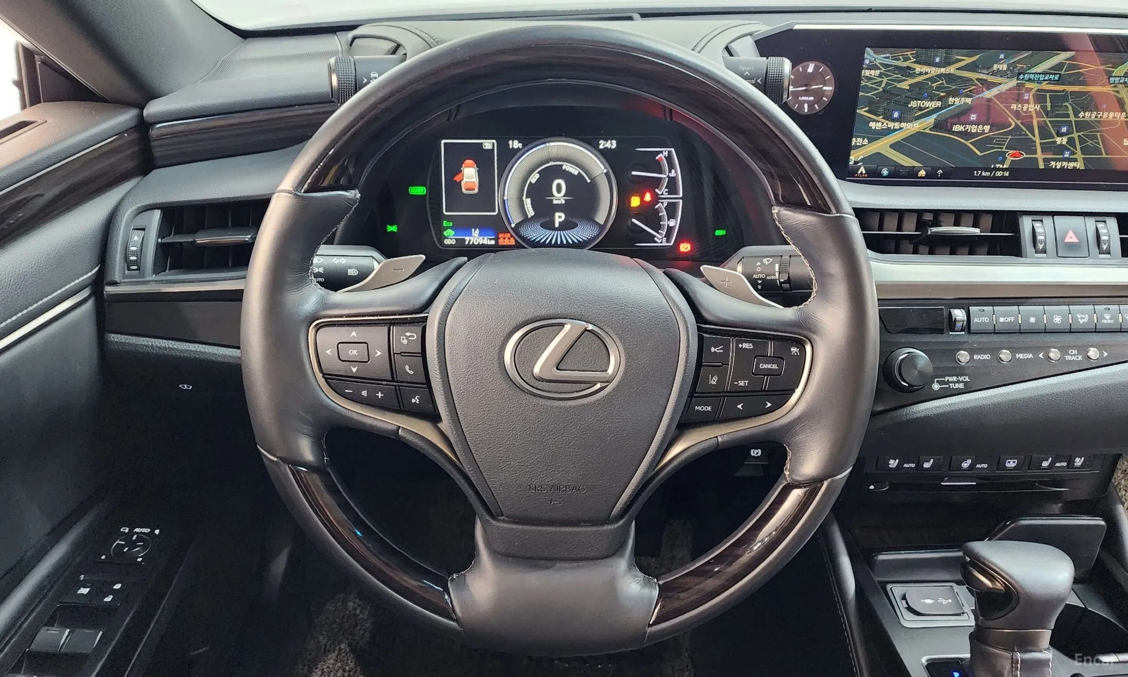 Lexus ES300h 7th Generation превью 13