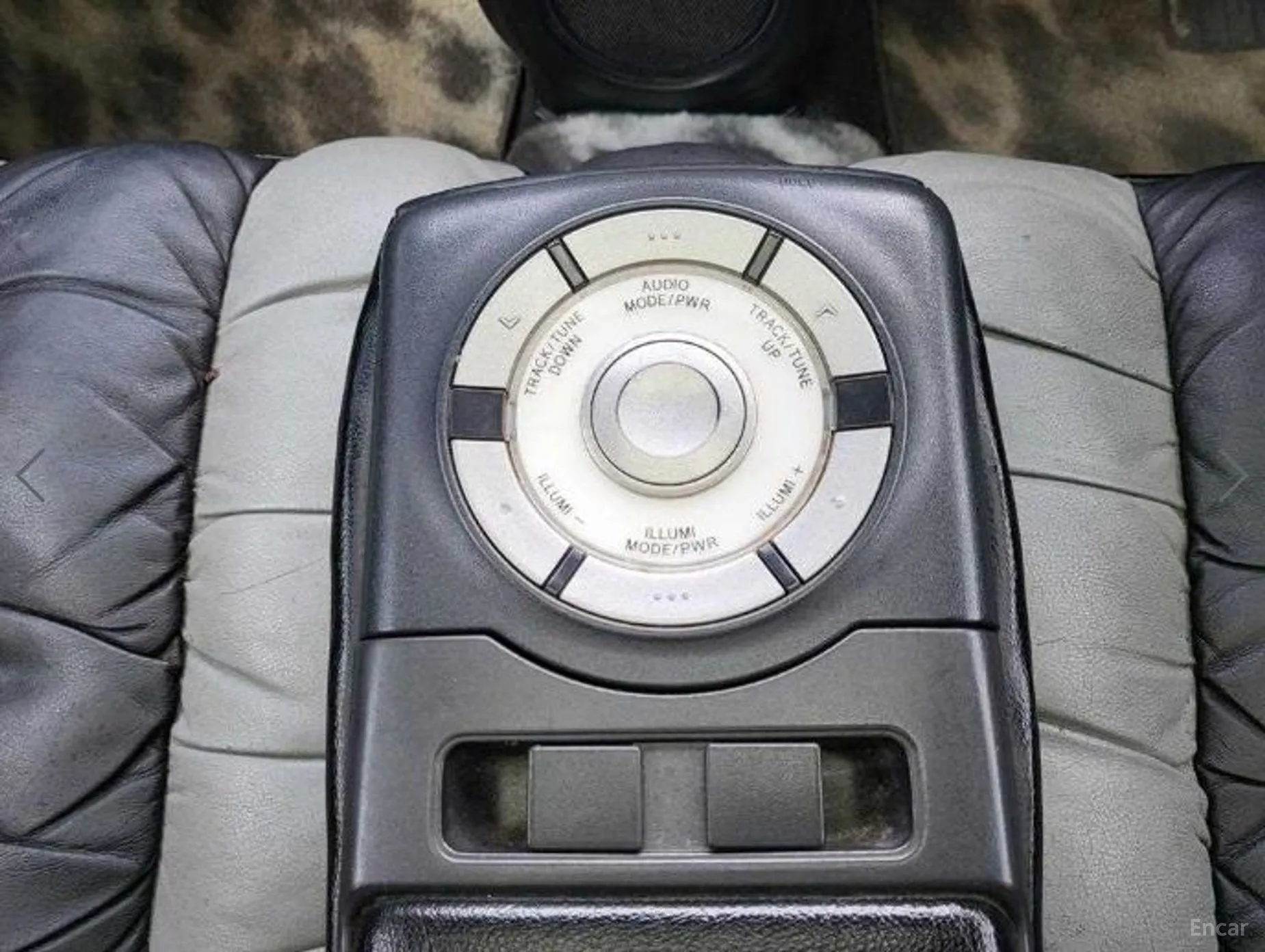 Toyota Bb превью 12