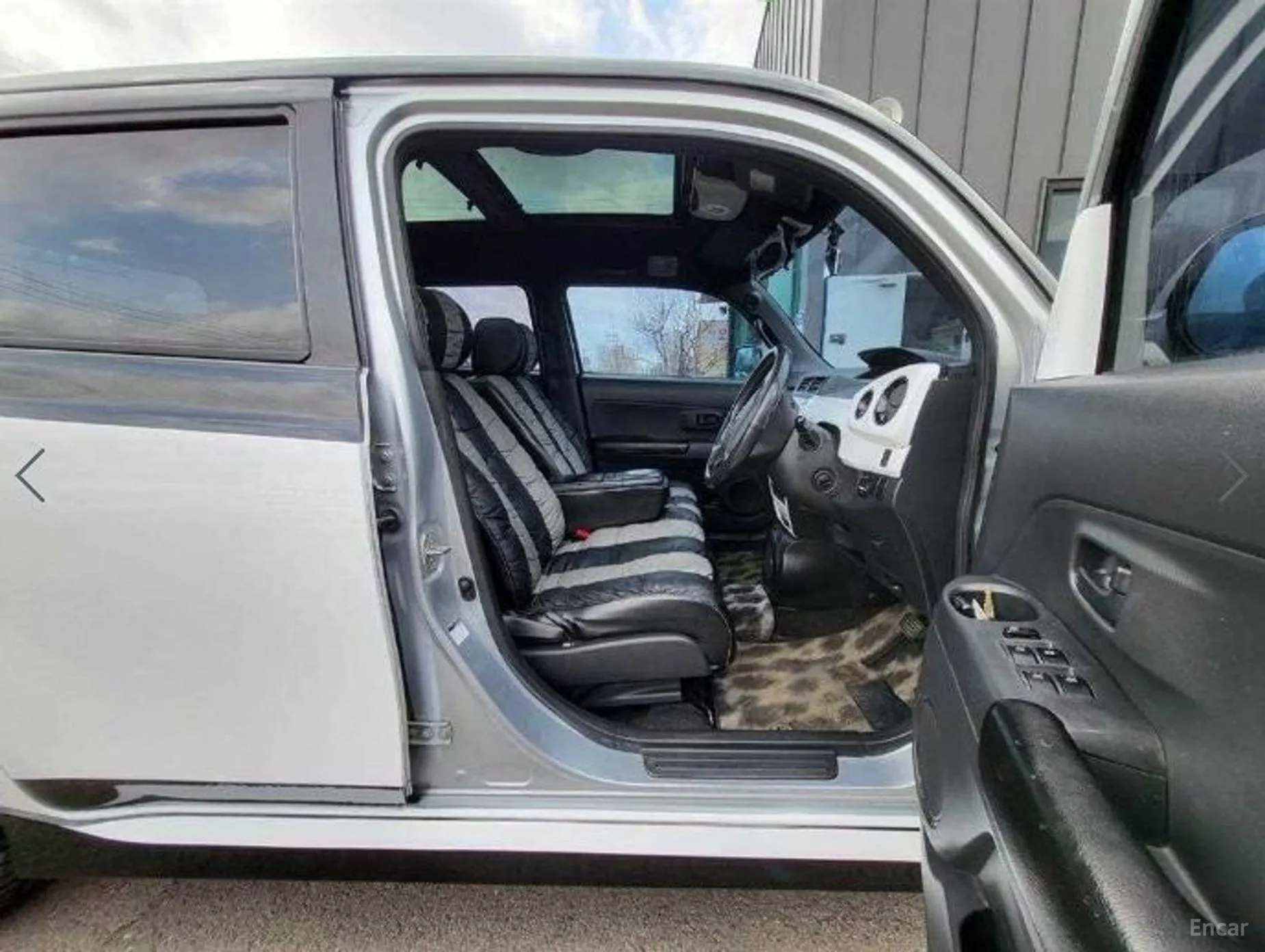 Toyota Bb превью 15