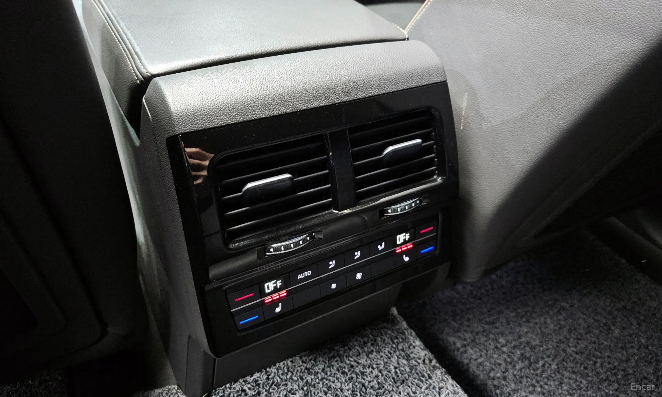 Volkswagen Touareg 3rd Generation превью 17