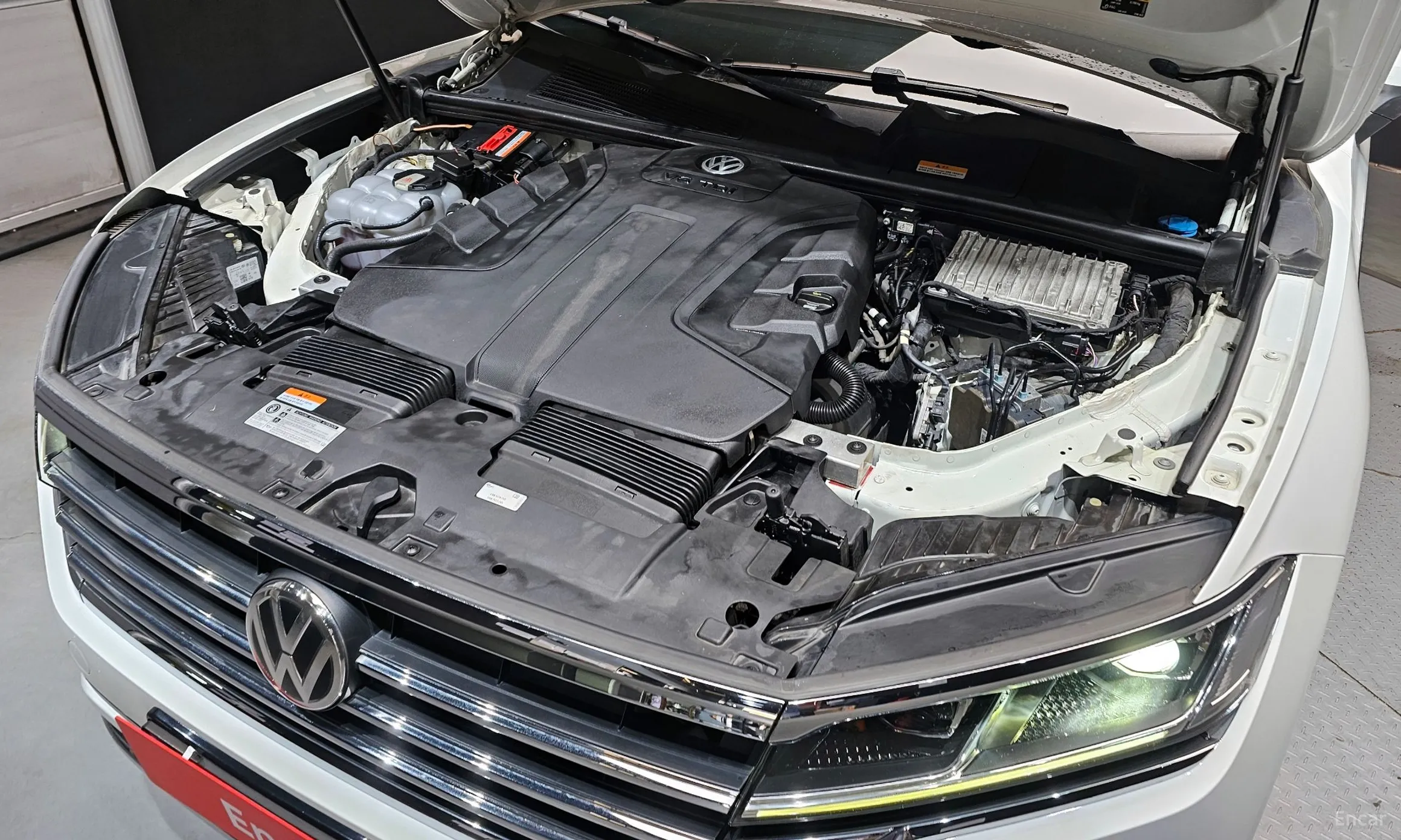 Volkswagen Touareg 3rd Generation превью 6