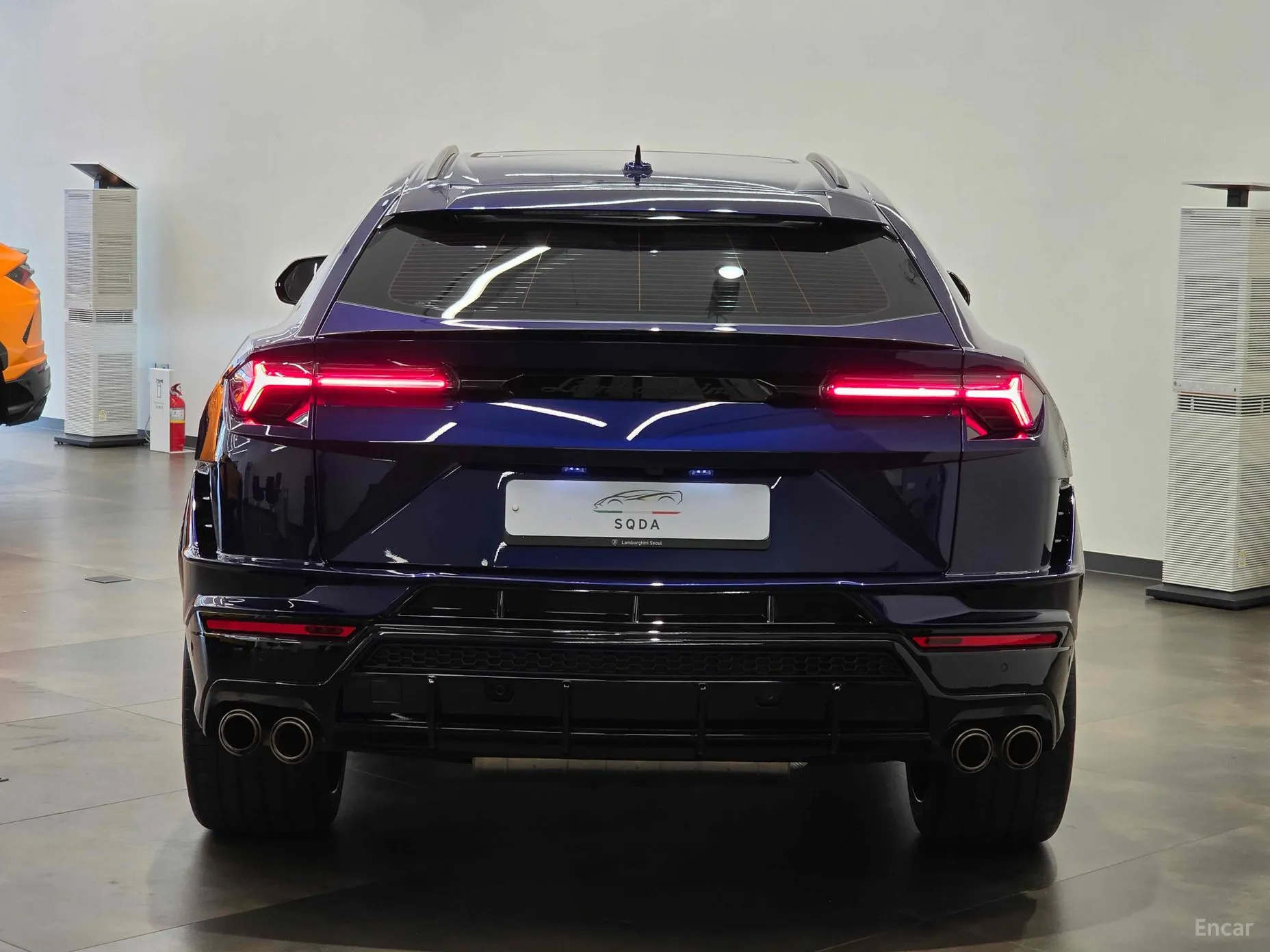 Lamborghini Urus превью 3