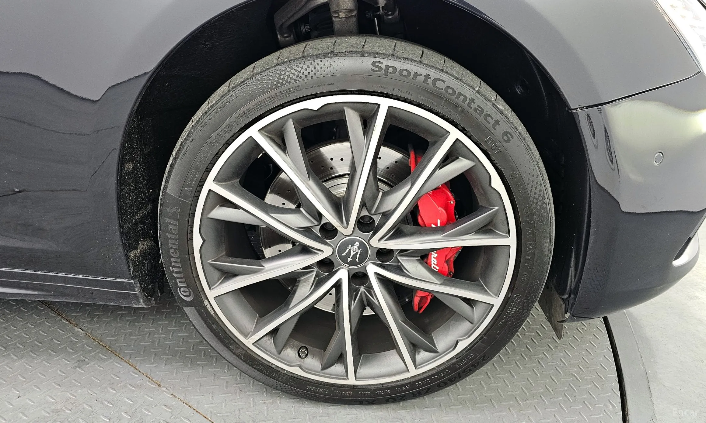 Maserati Ghibli превью 5