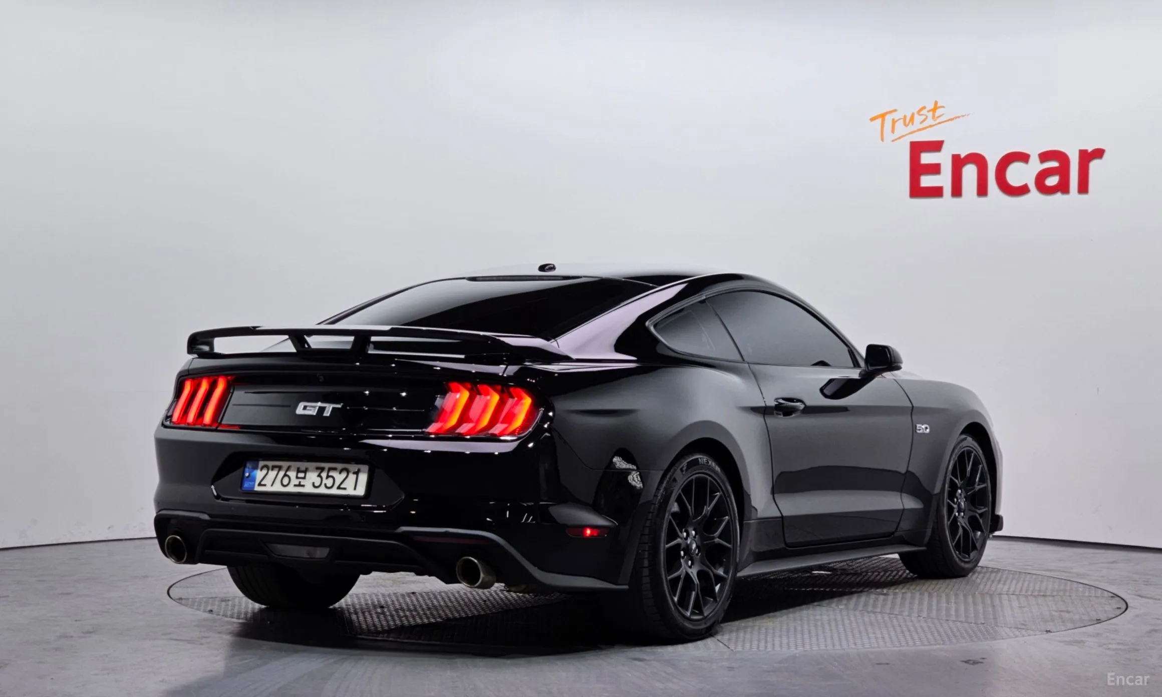 Ford Mustang превью 2