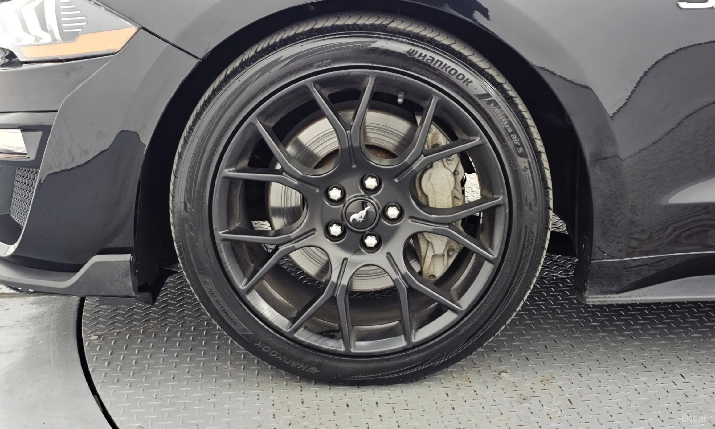 Ford Mustang превью 5