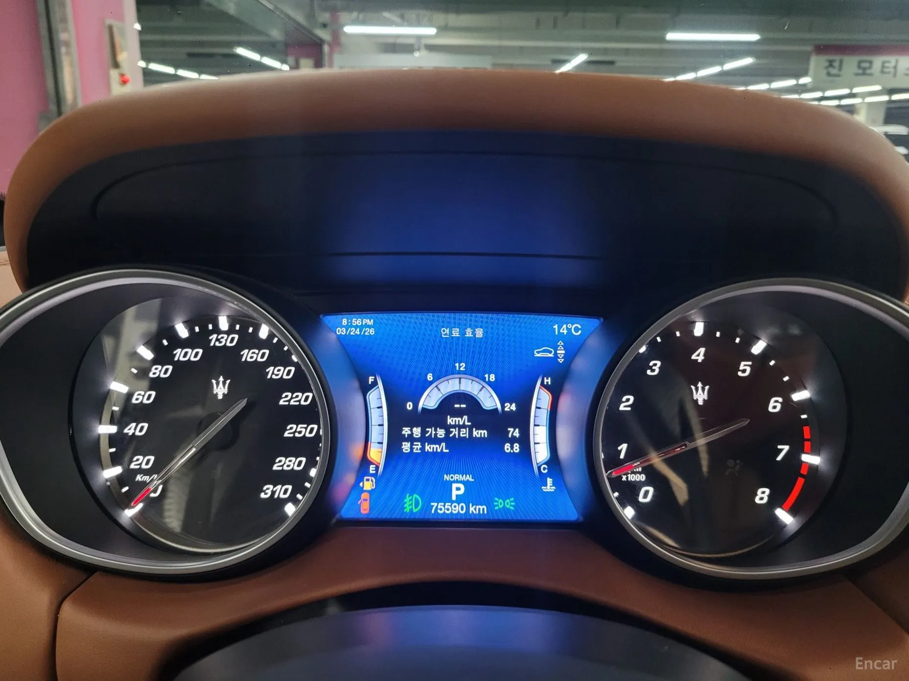 Maserati Levante превью 11