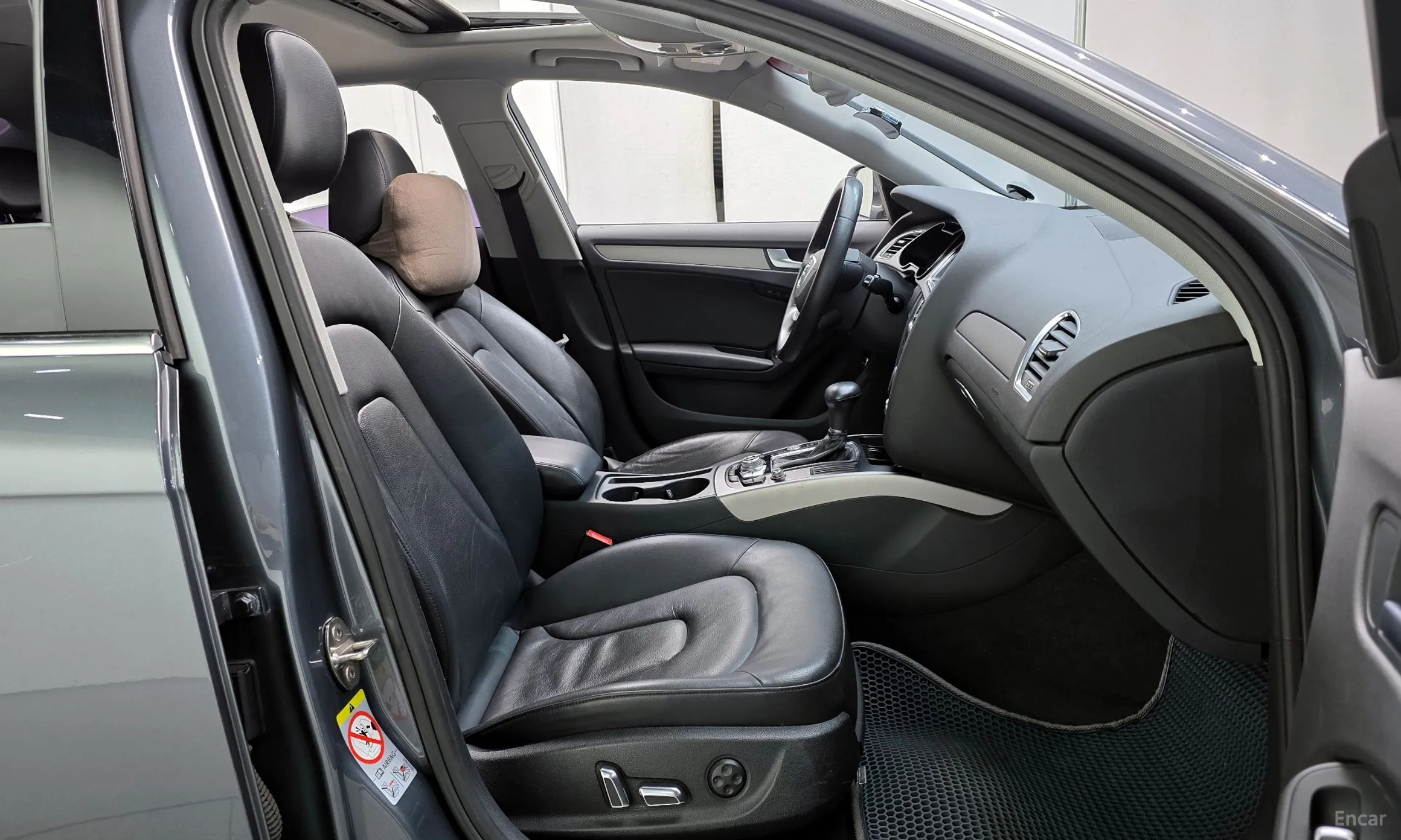Audi New A4 превью 10