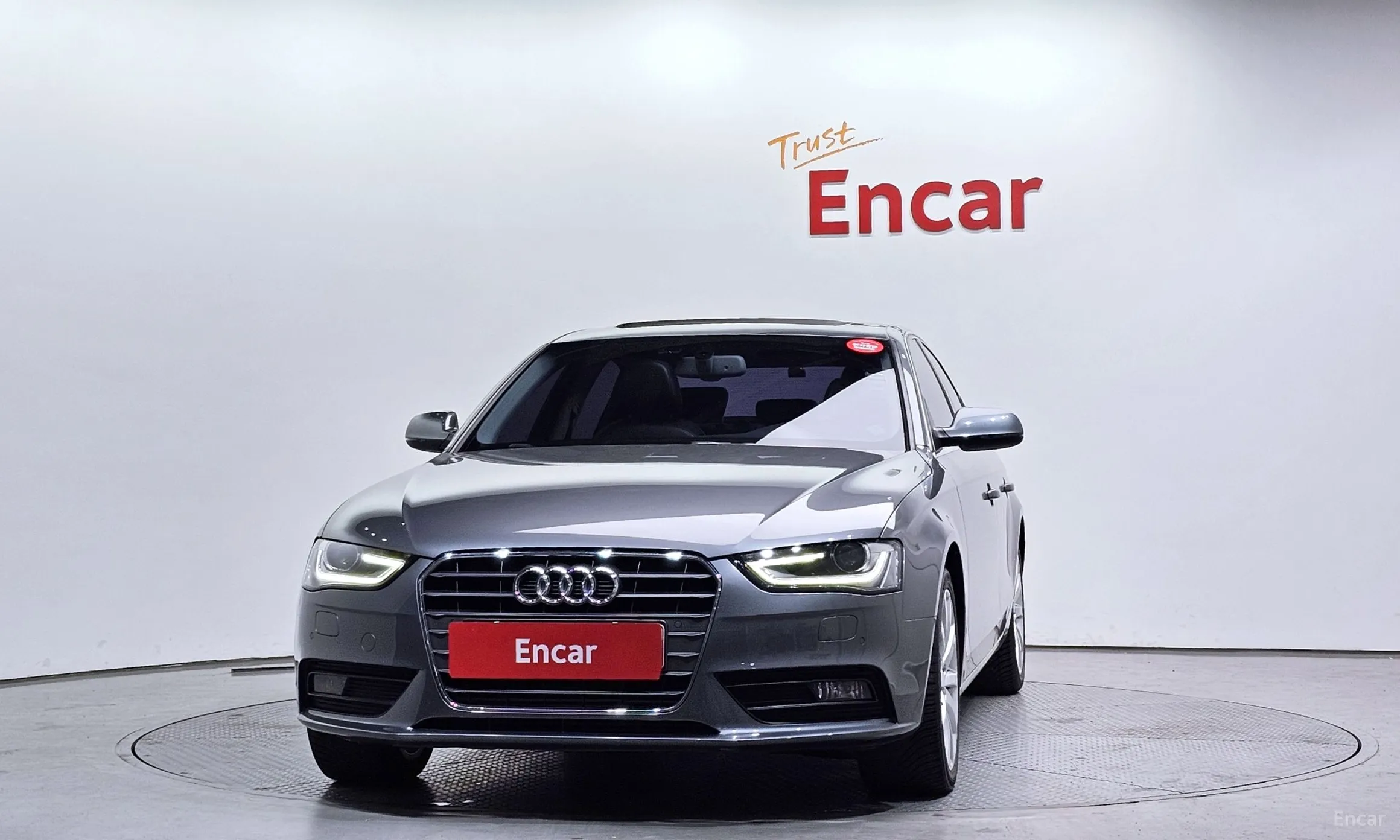 Audi New A4 превью 3