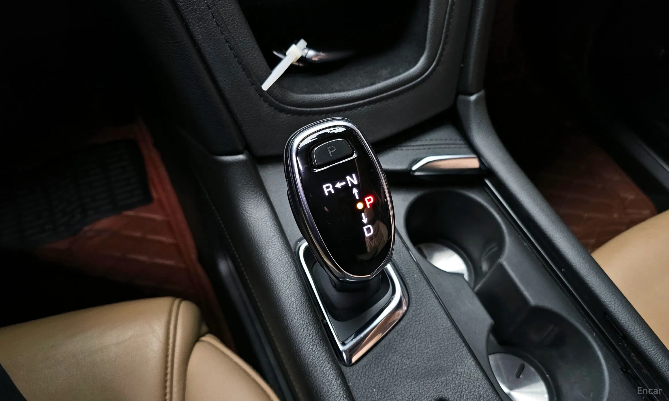 Cadillac XT5 превью 9