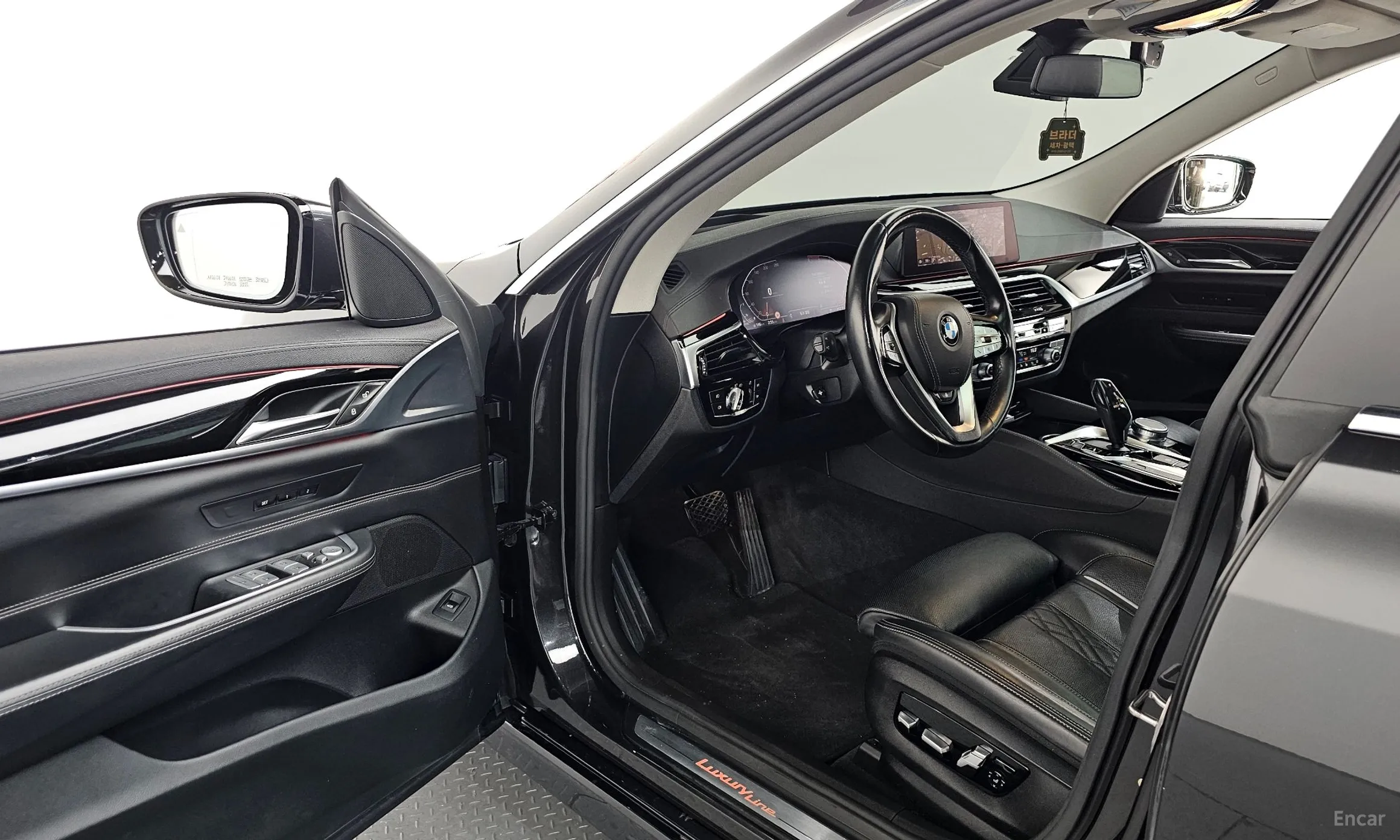BMW 6-Series GT (G32) превью 10