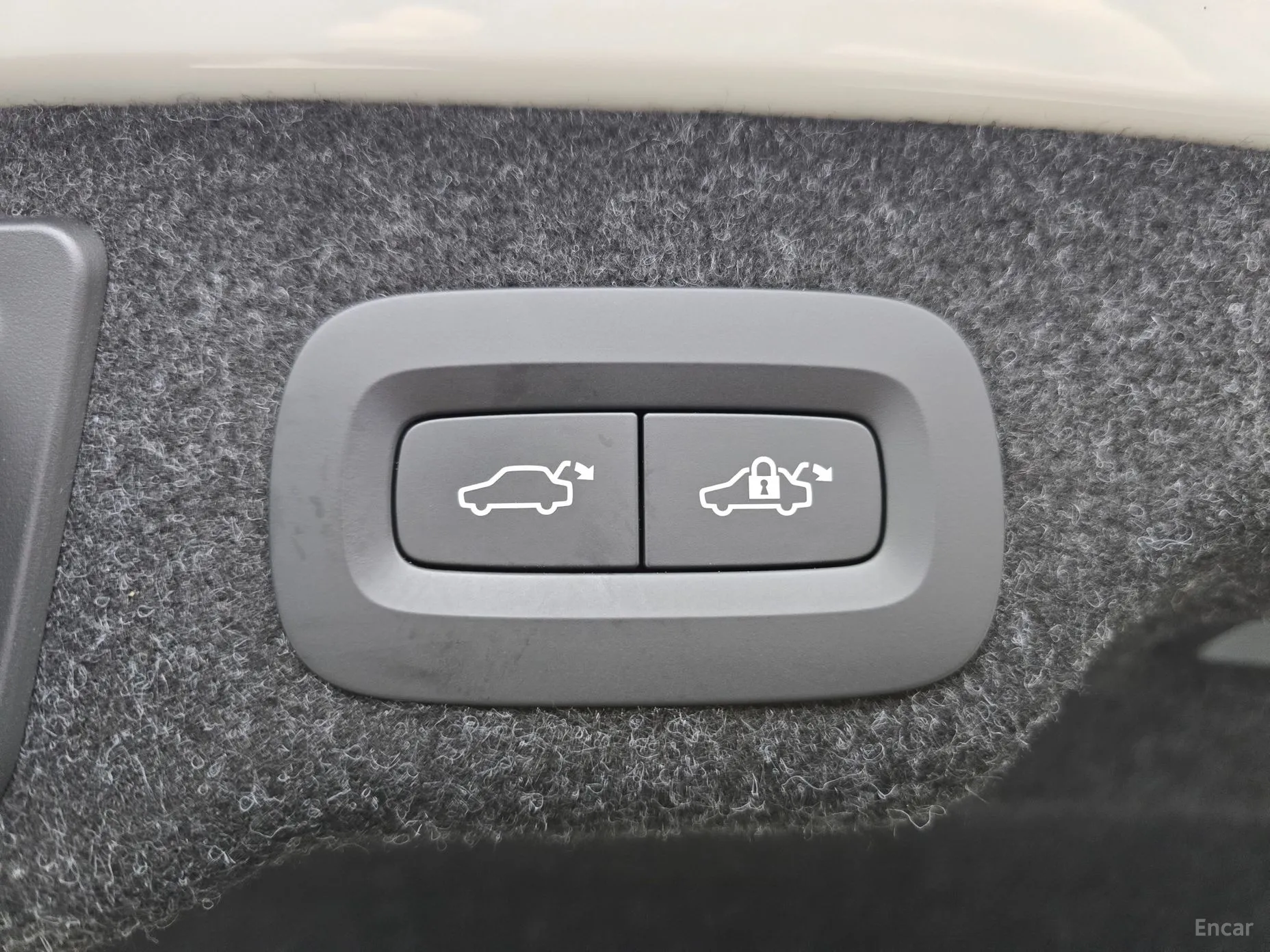 Volvo S90 превью 18