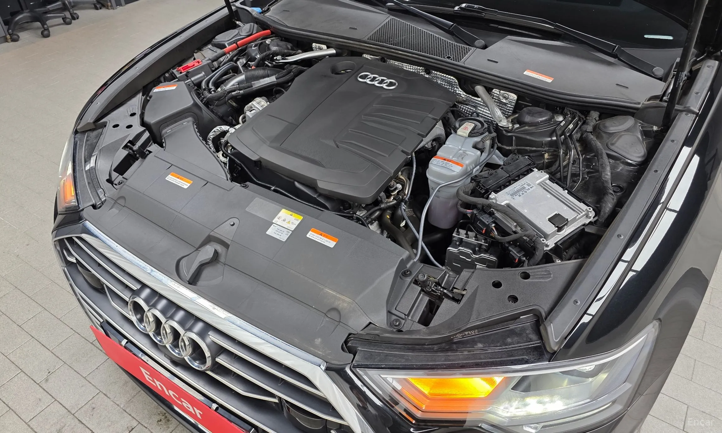 Audi A6 (C8) превью 6
