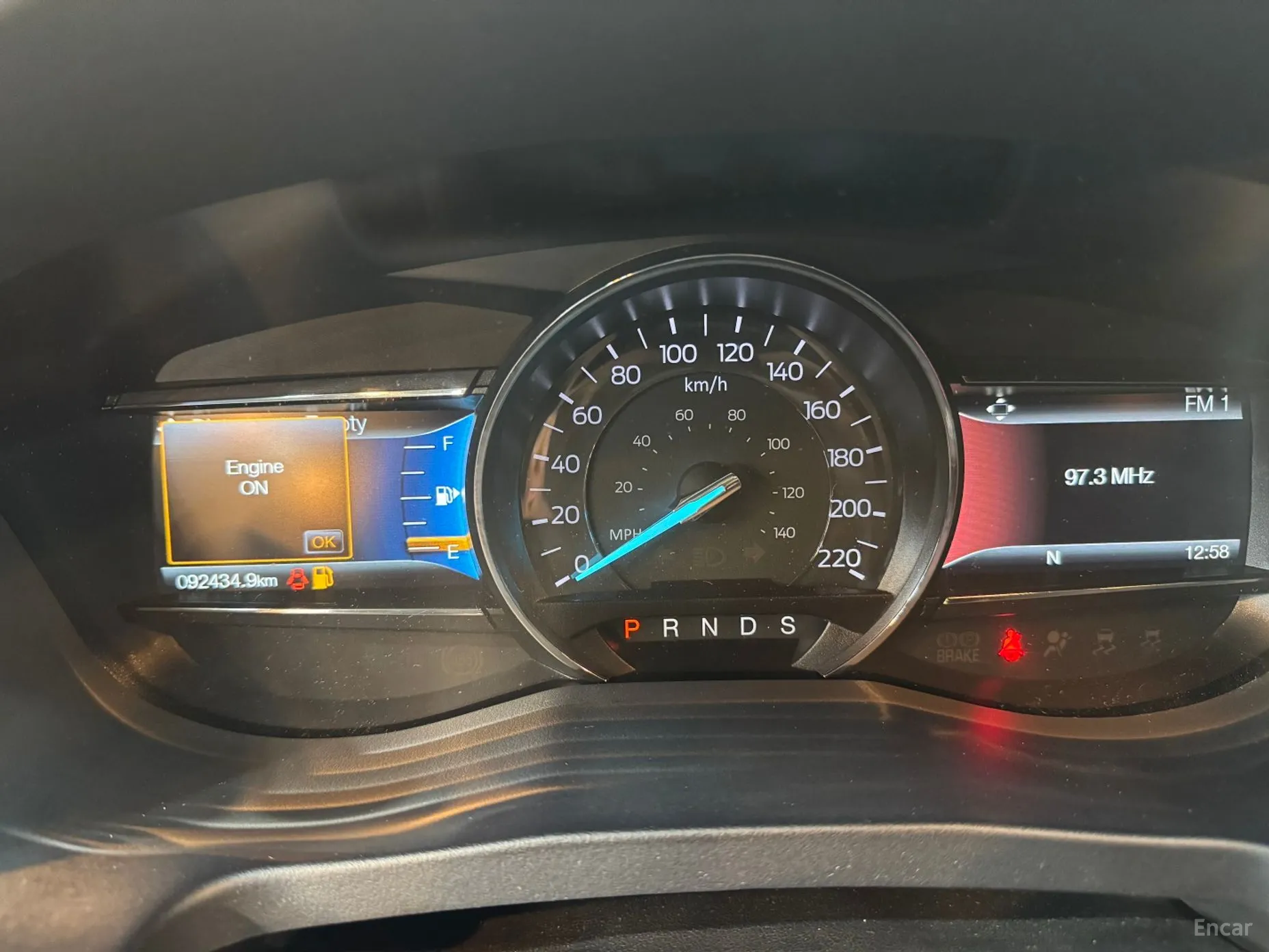 Ford Explorer превью 10