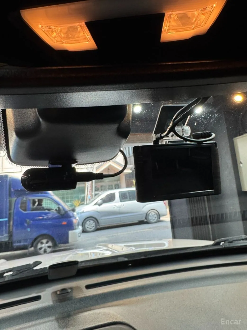 Ford Explorer превью 11