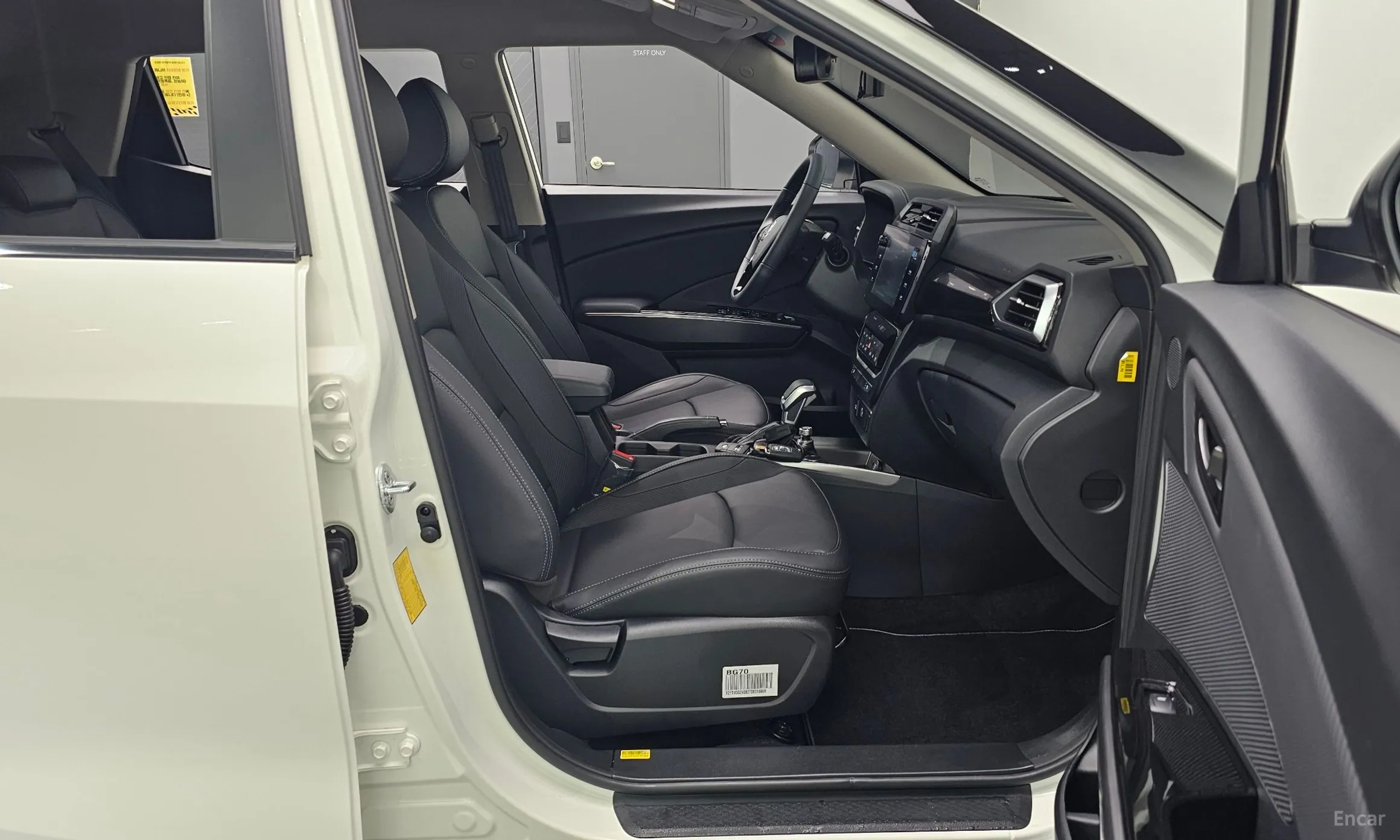 KG Mobility (SsangYong) Tivoli превью 11