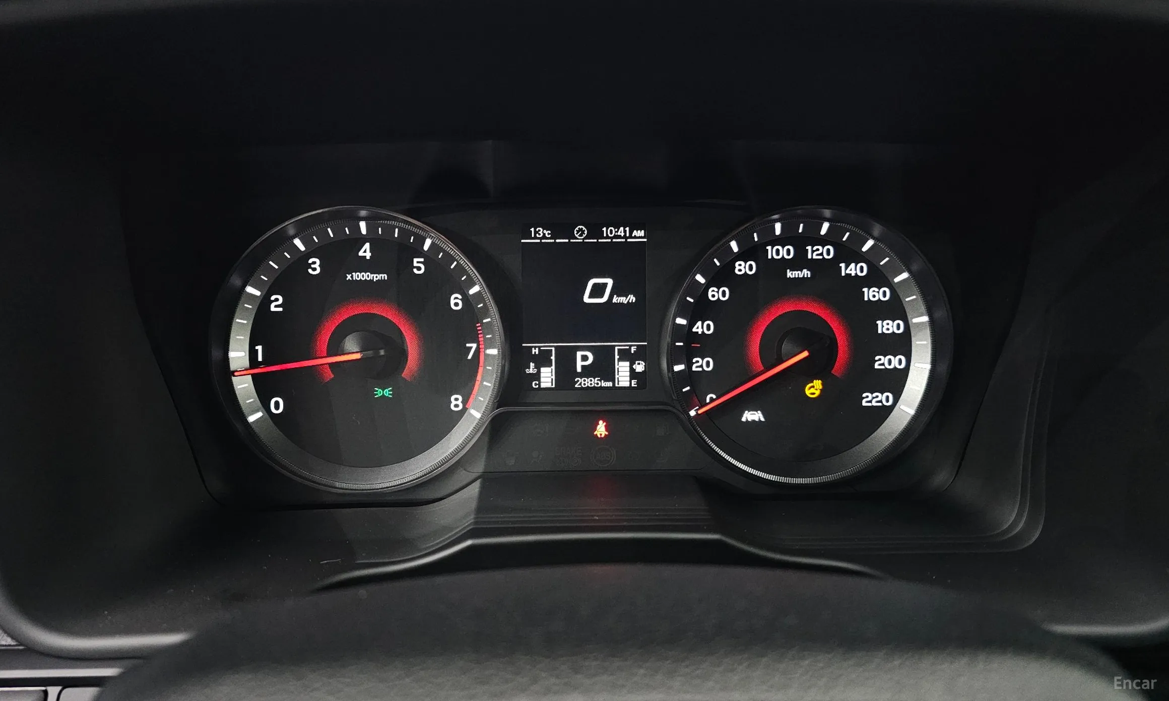 KG Mobility (SsangYong) Tivoli превью 8