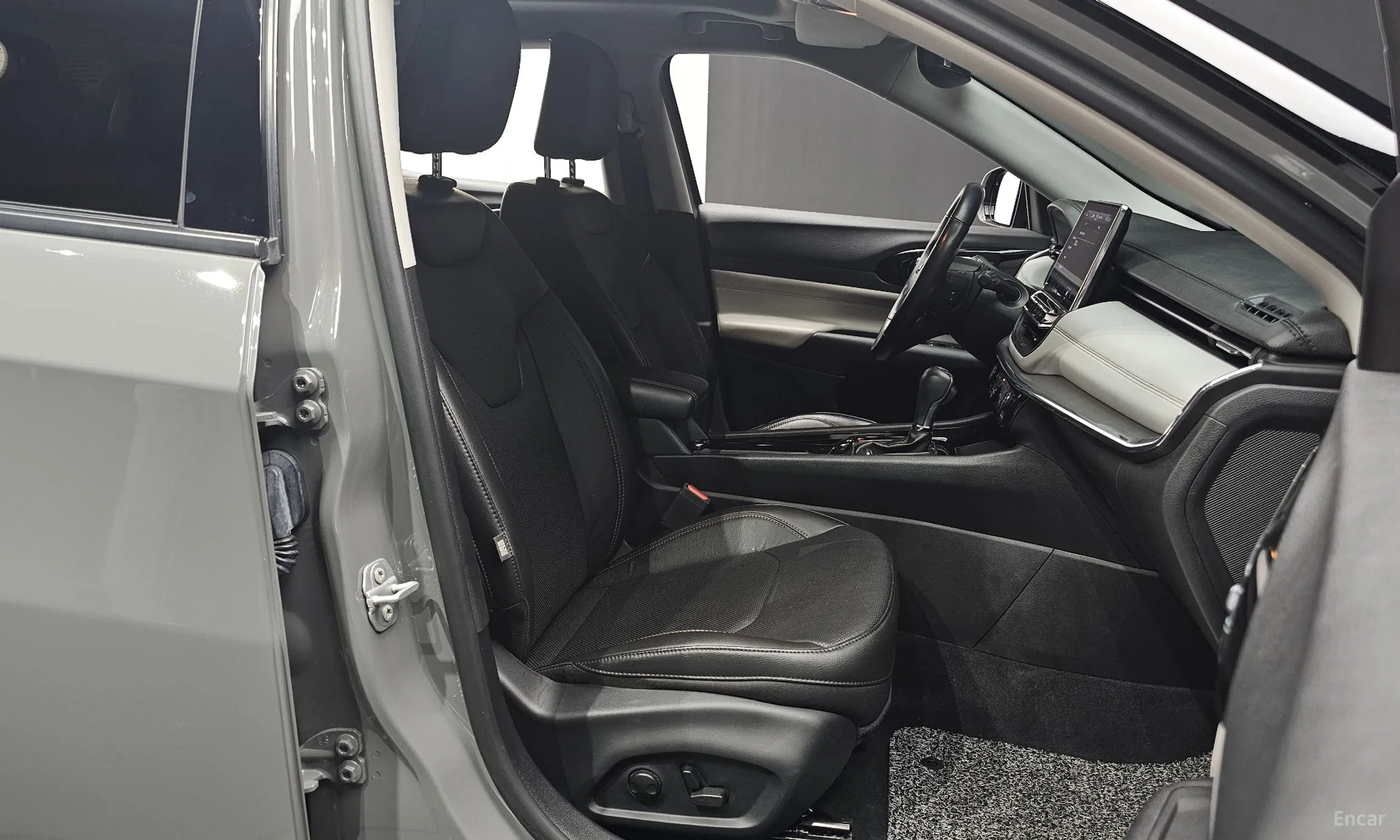 Jeep Compass 2nd Generation превью 10