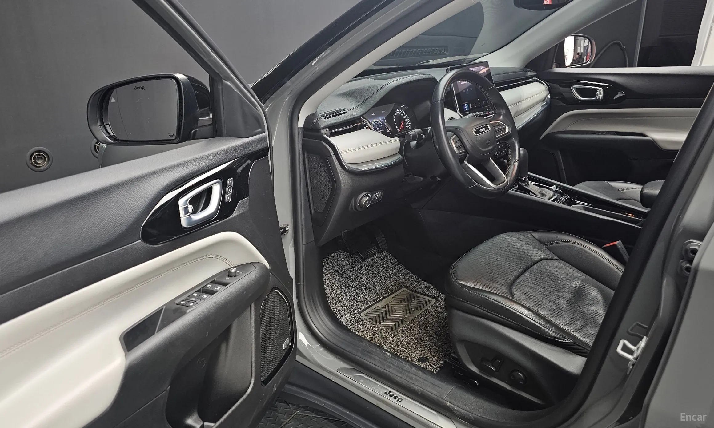 Jeep Compass 2nd Generation превью 11