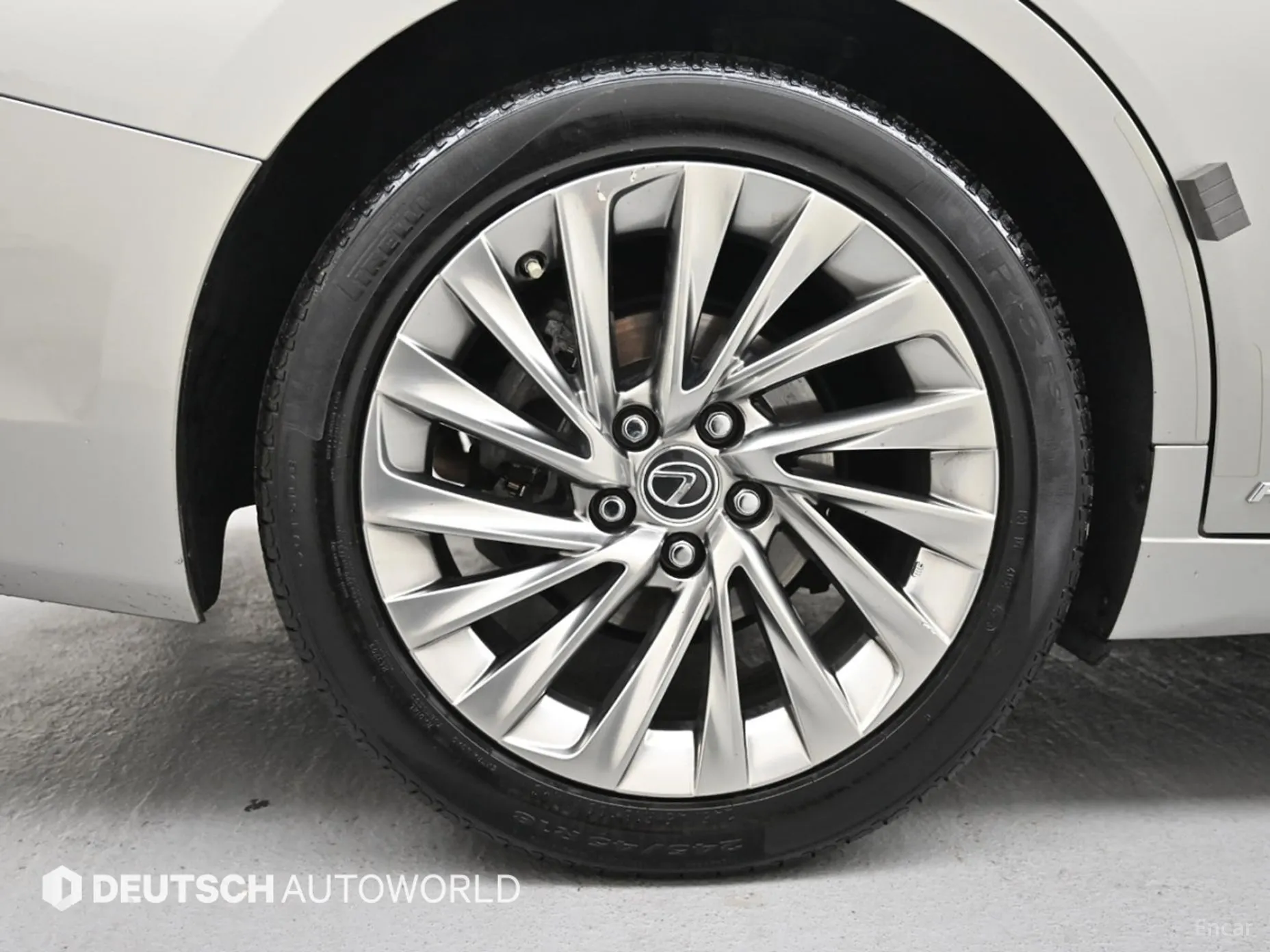 Lexus ES300h 7th Generation превью 5