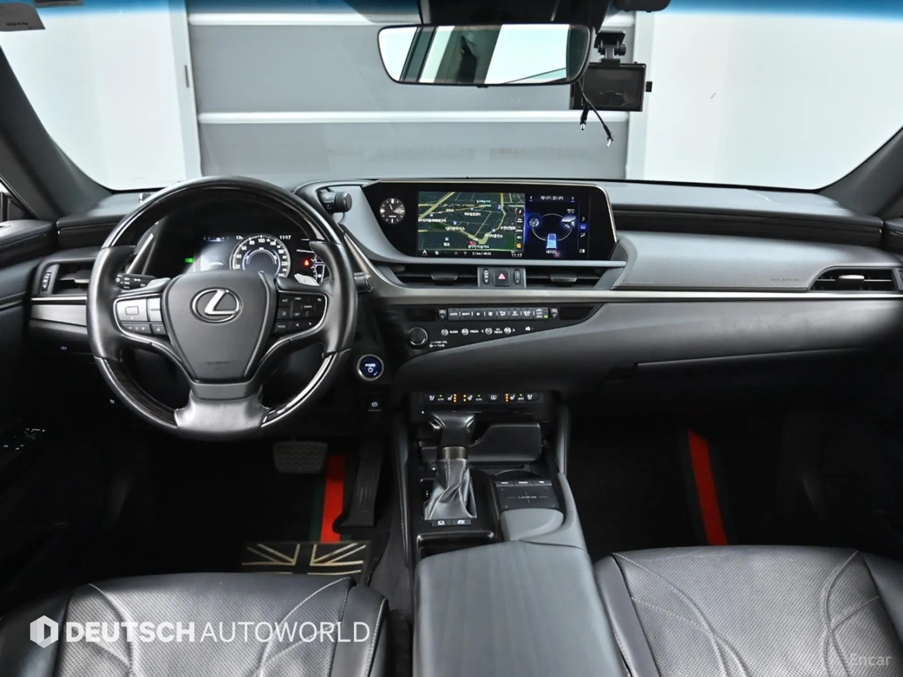 Lexus ES300h 7th Generation превью 7