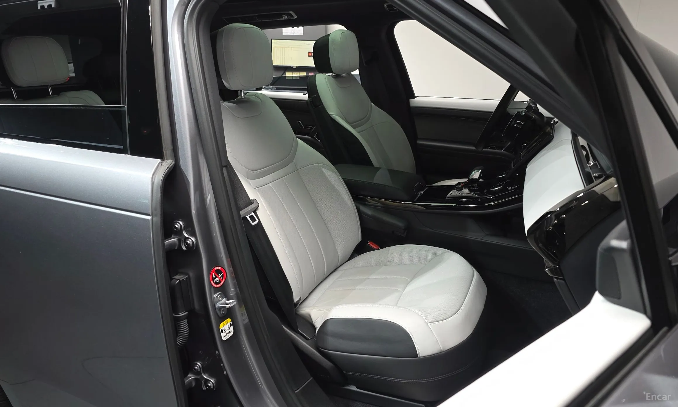 Land Rover Range Rover Sport 3rd Generation превью 12