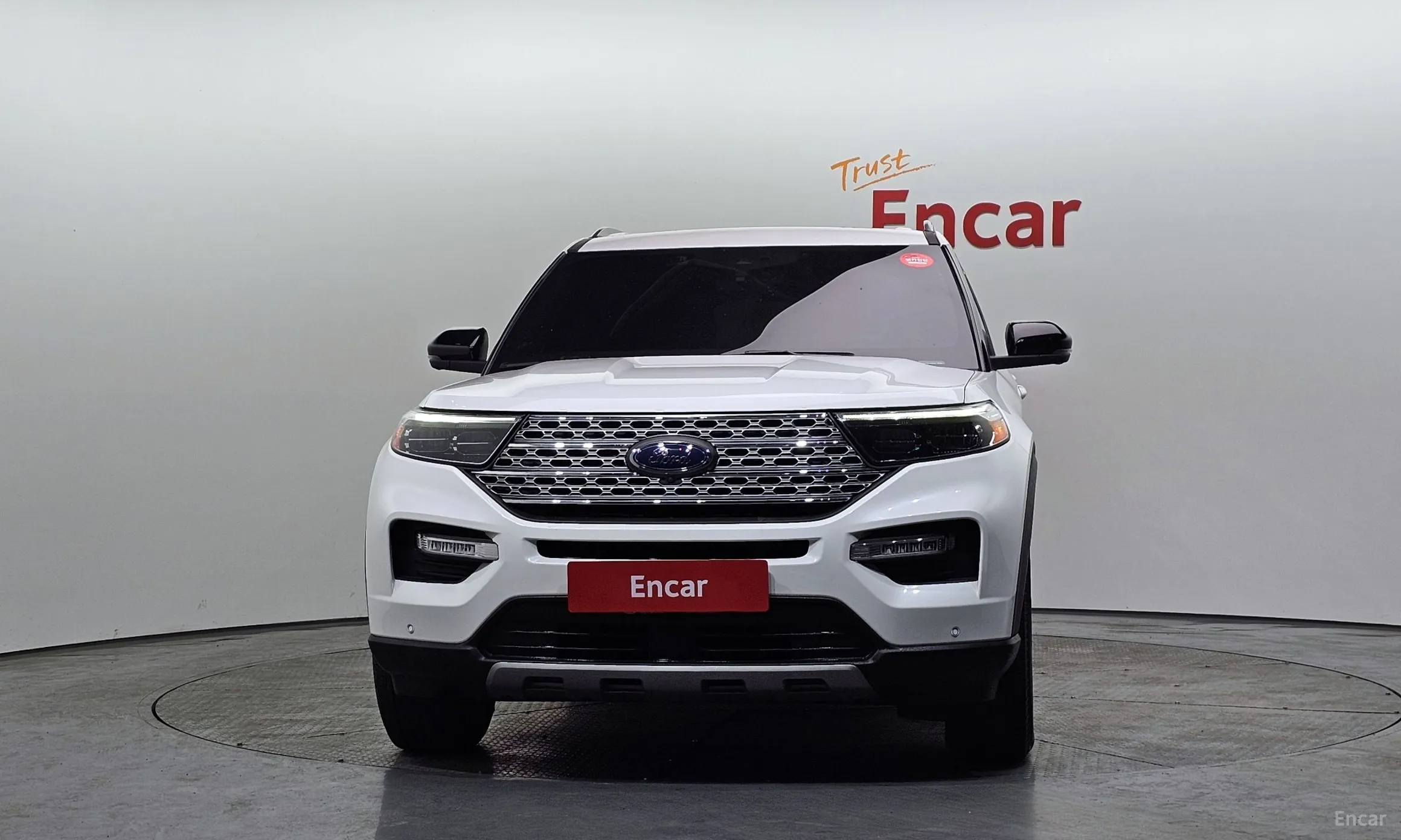 Ford Explorer 6th Generation превью 3
