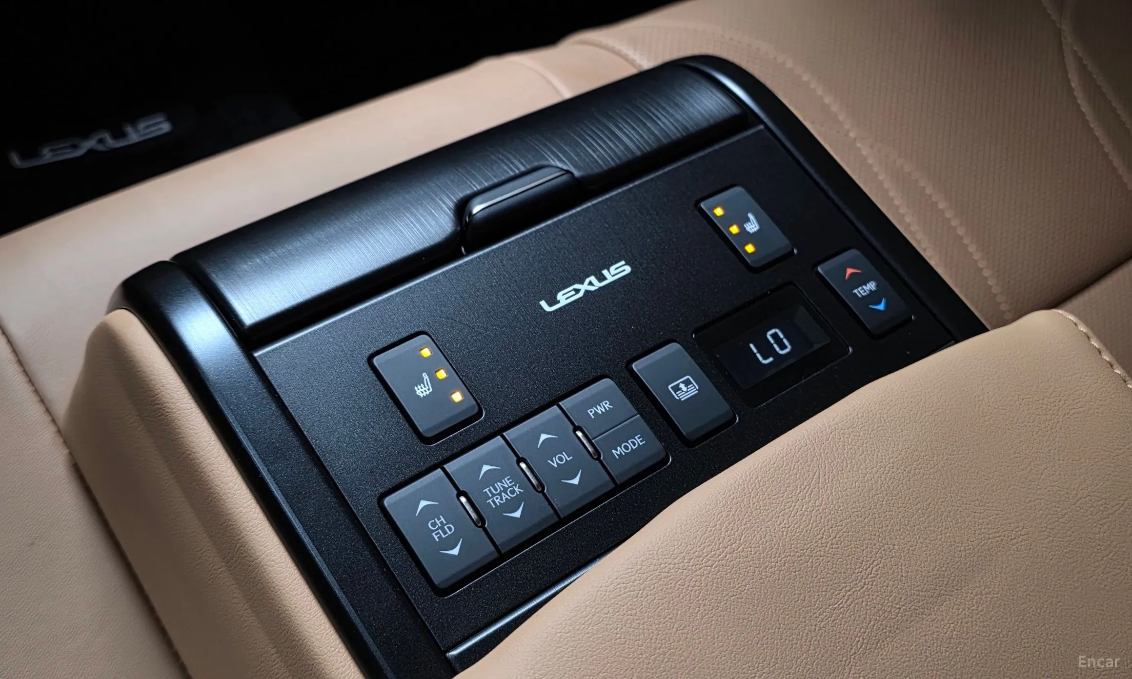 Lexus ES300h 7th Generation превью 19