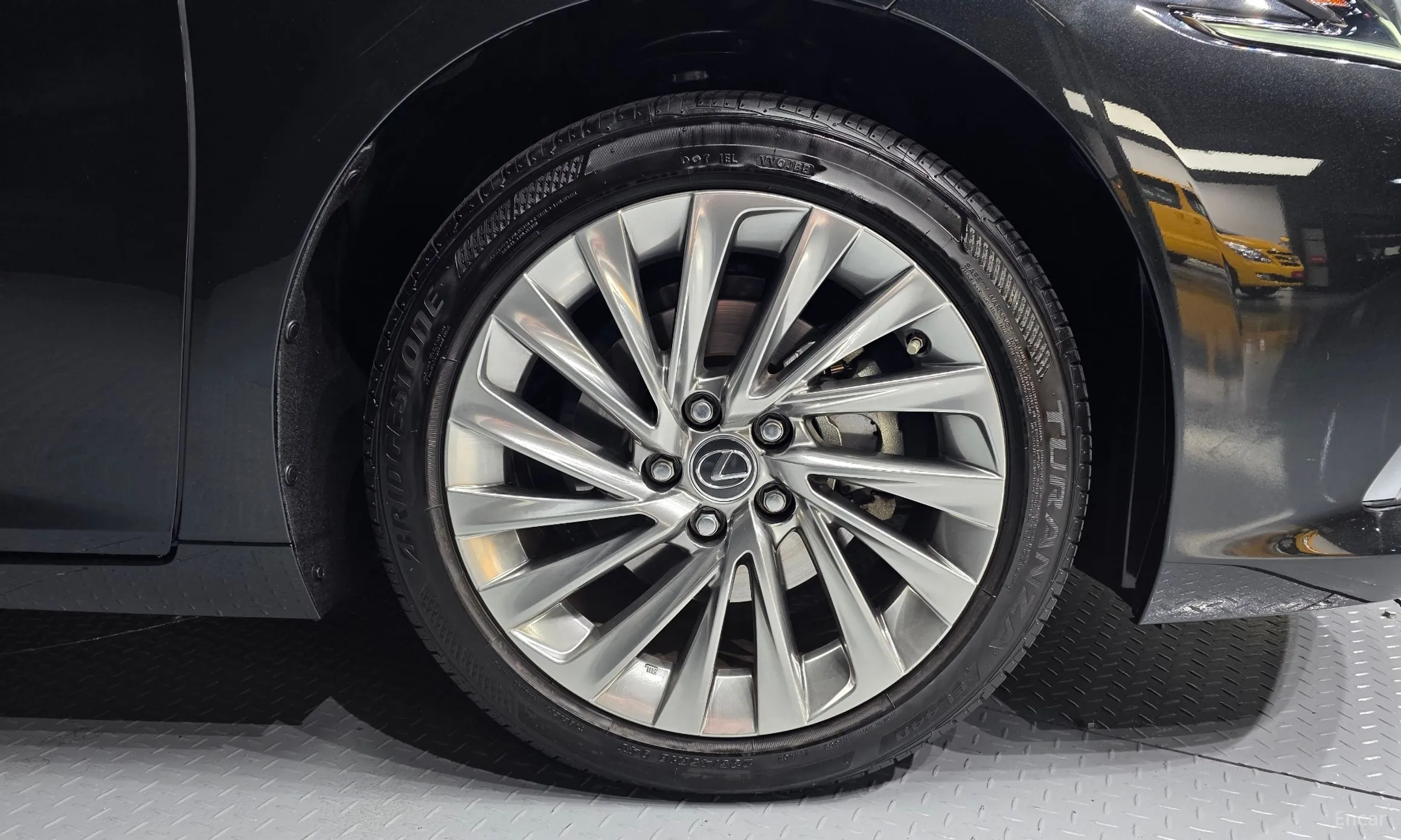 Lexus ES300h 7th Generation превью 5