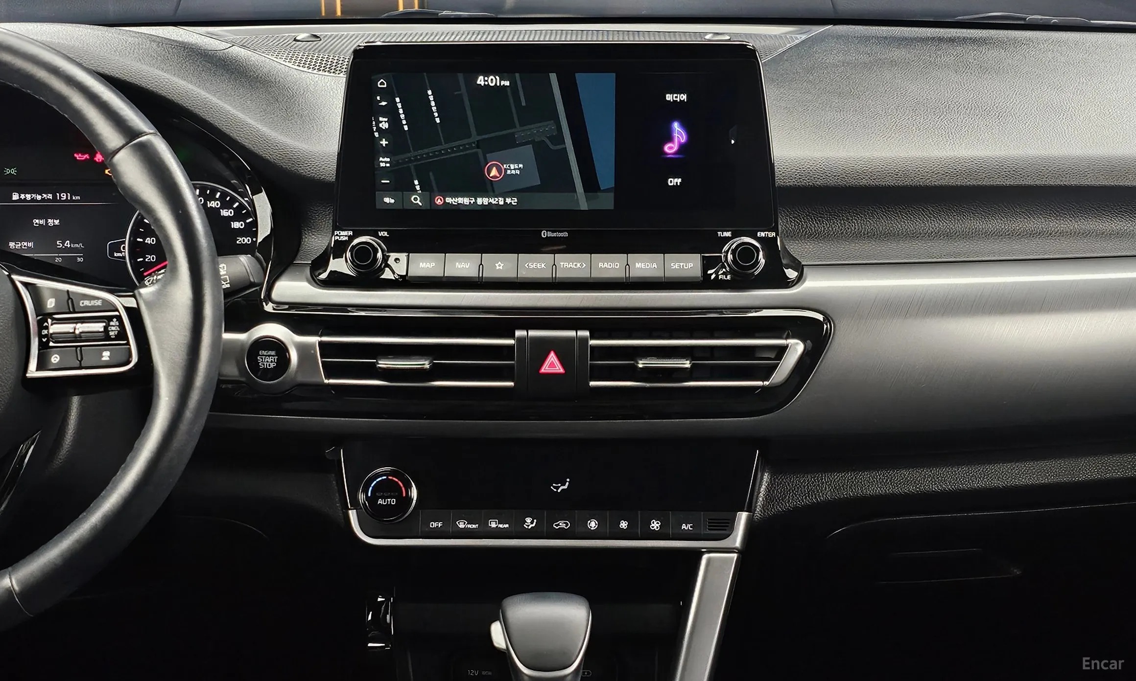 Kia Seltos превью 15