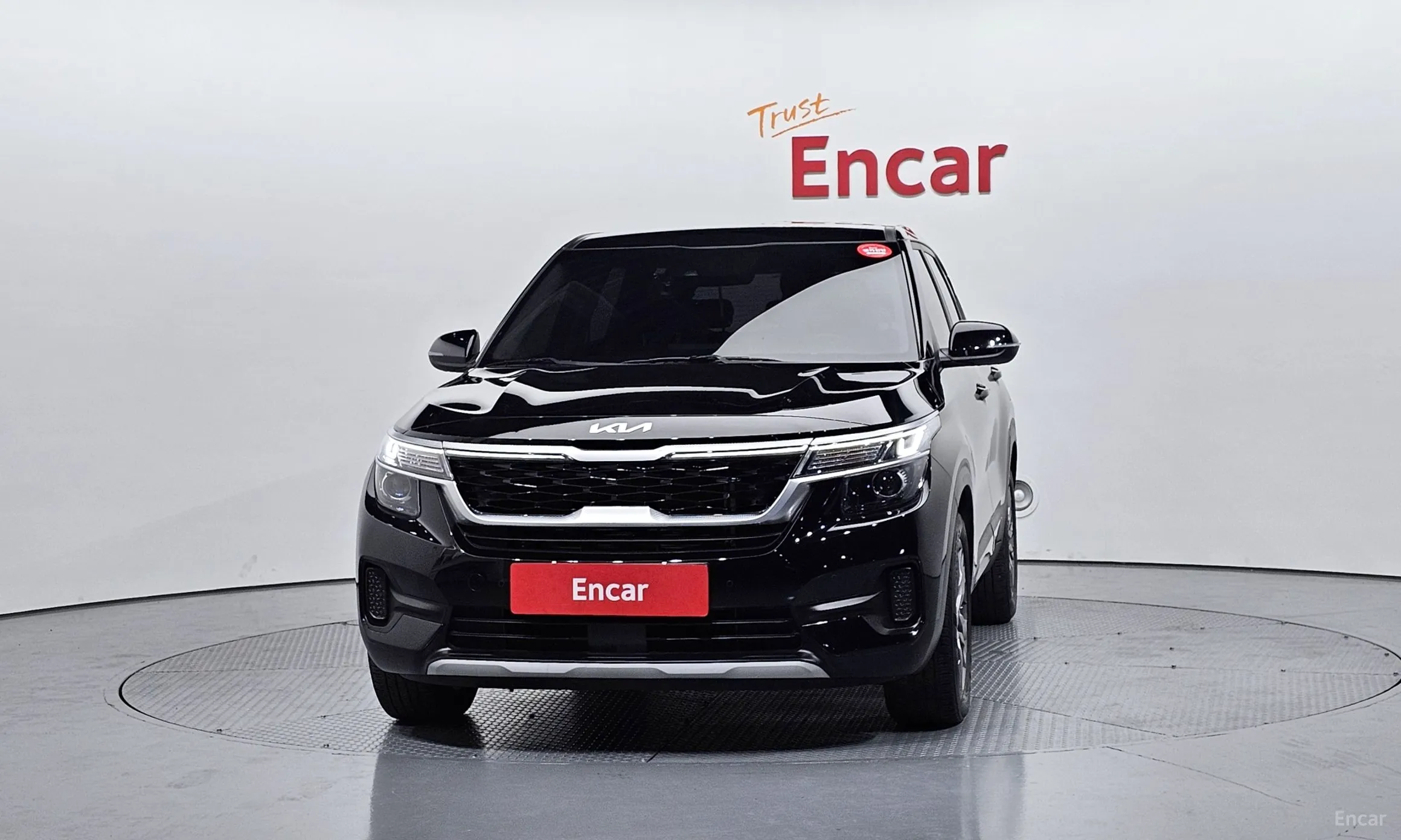 Kia Seltos превью 3