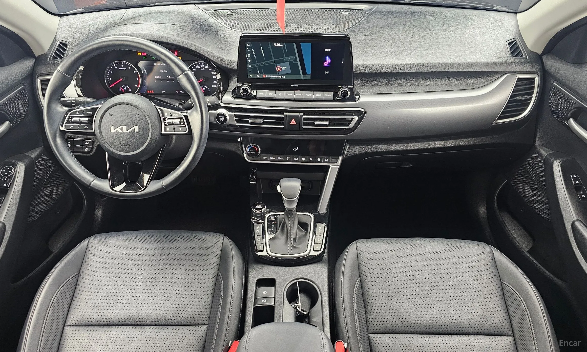 Kia Seltos превью 7